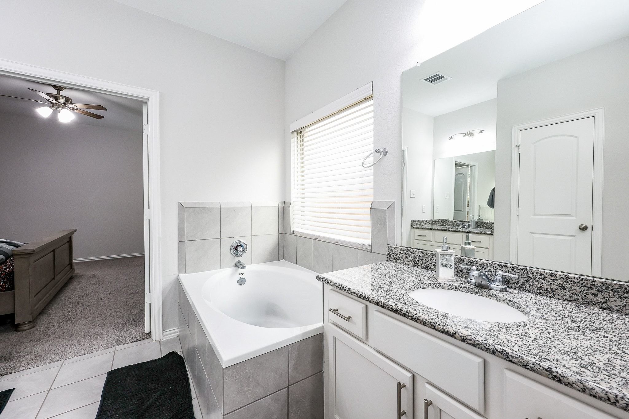 138 Sunray Creek Drive Property Photo 23