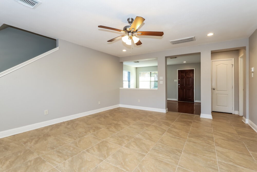 29623 Legends Bluff Drive Property Photo 6