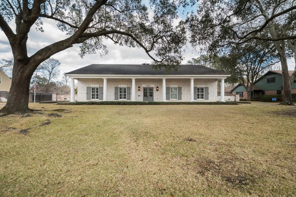 1550 Continental Street Property Photo 1