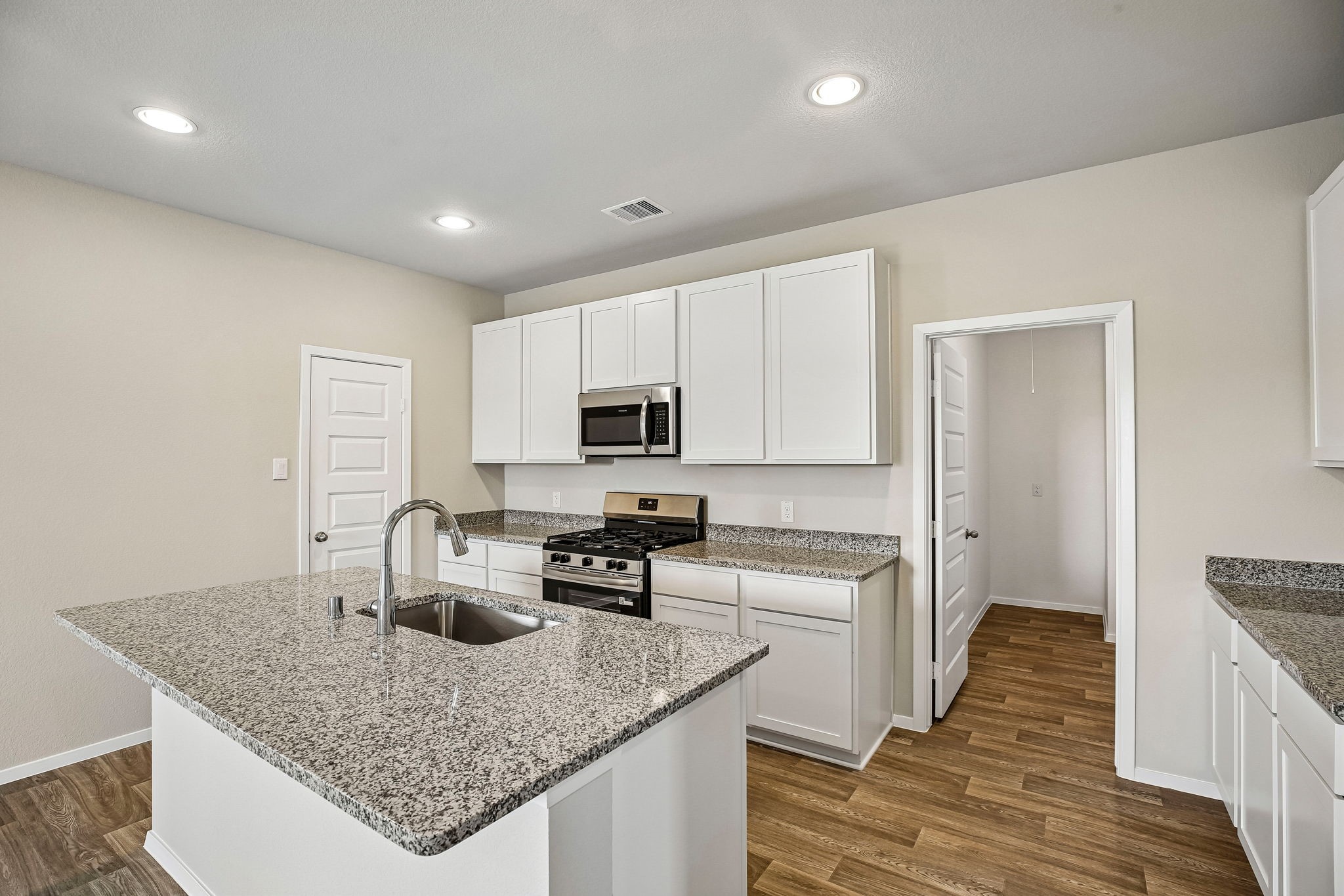 31315 Cass River Lane Property Photo 4