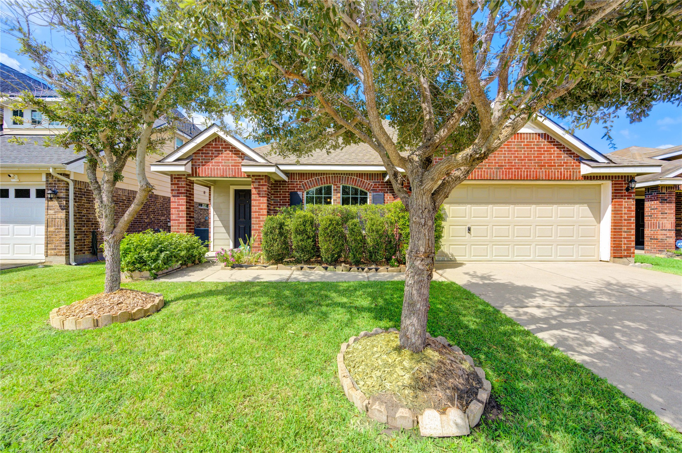 2922 Halcyon Time Trail Property Photo 3