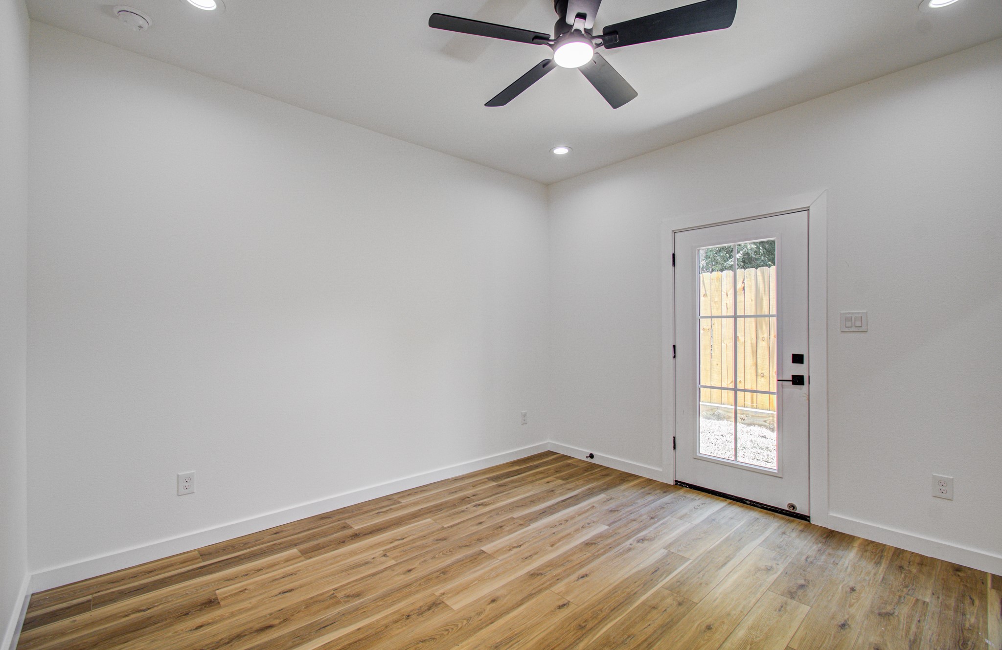 5315 Dewberry Street A Property Photo 14