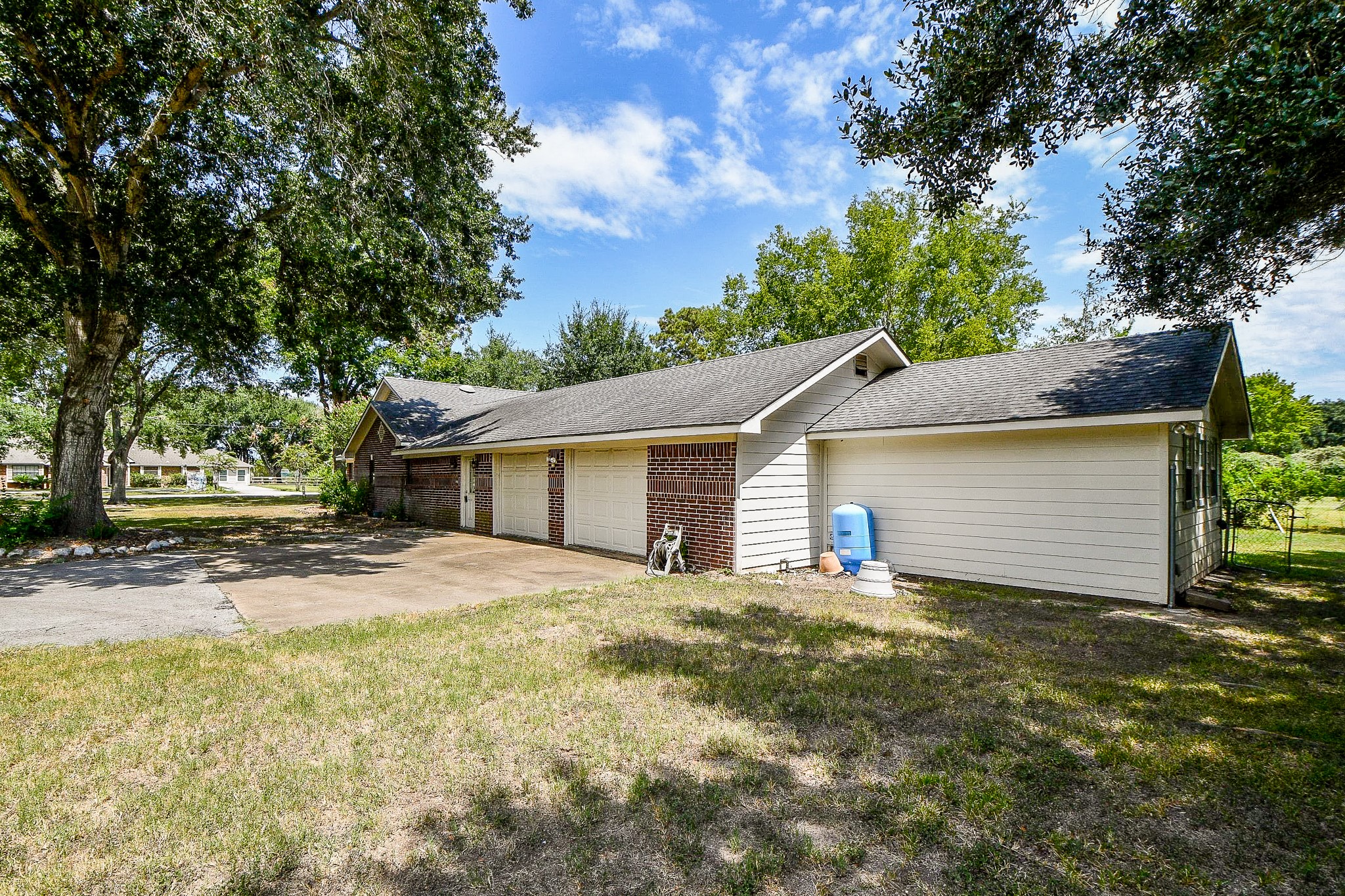 25121 Lakeview Road Property Photo 38
