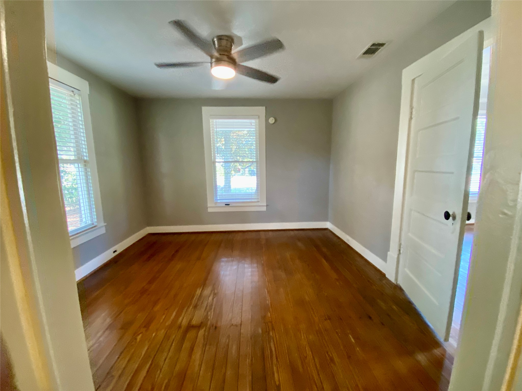 1230 Ashland Street Property Photo 6