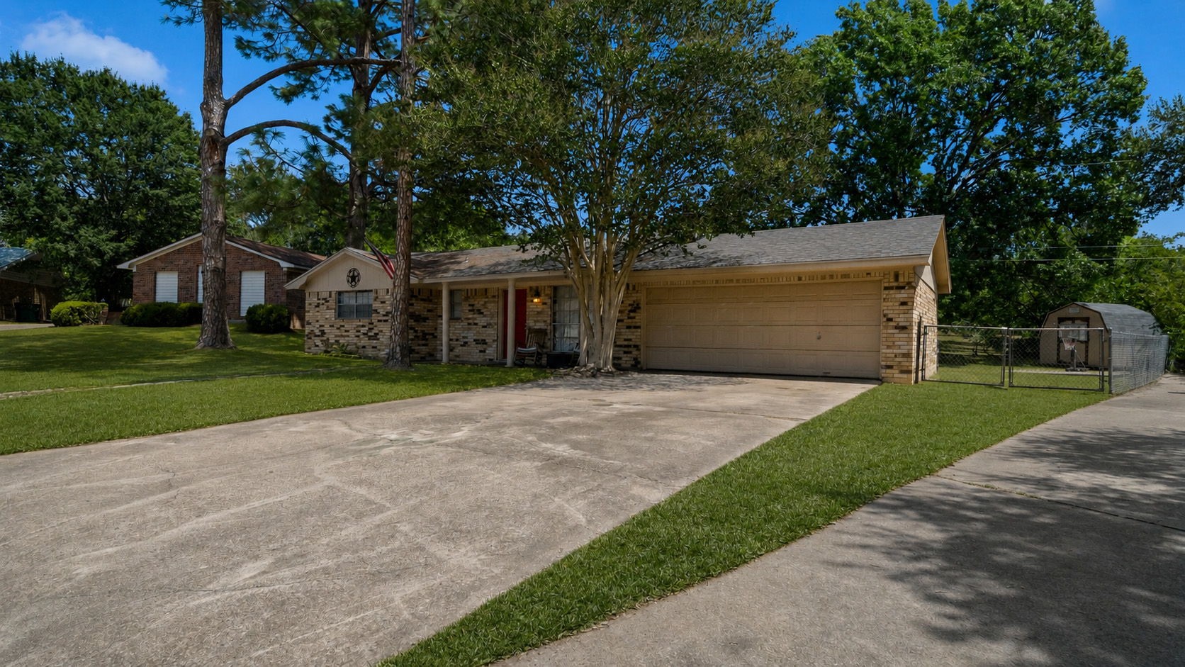 2015 Lee Street Property Photo 17