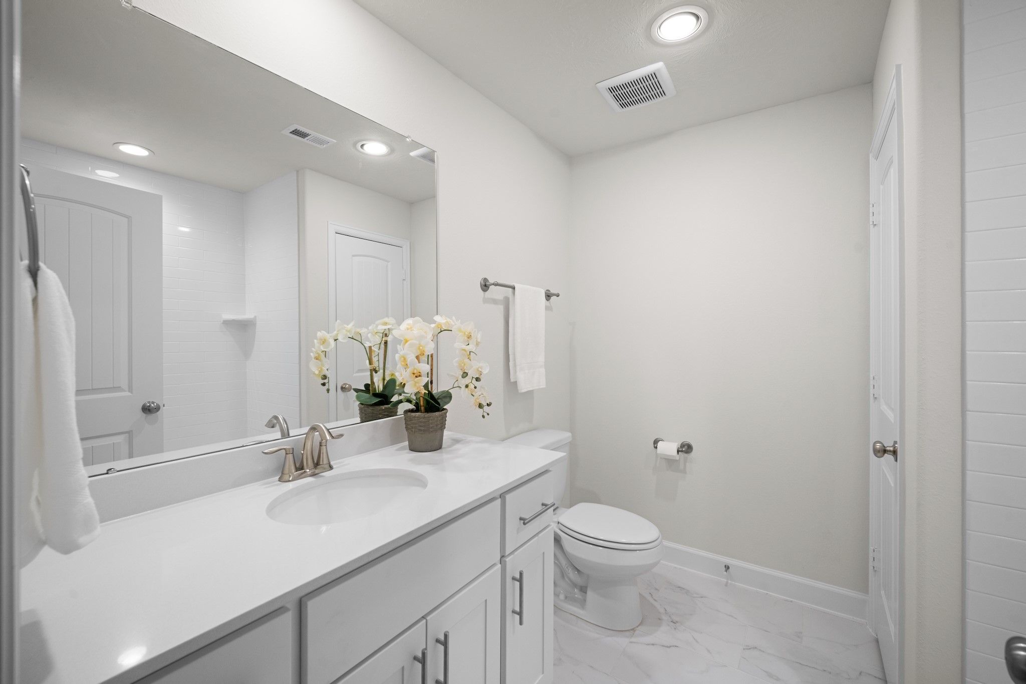 1648 Bonnie Brae Street Property Photo 37