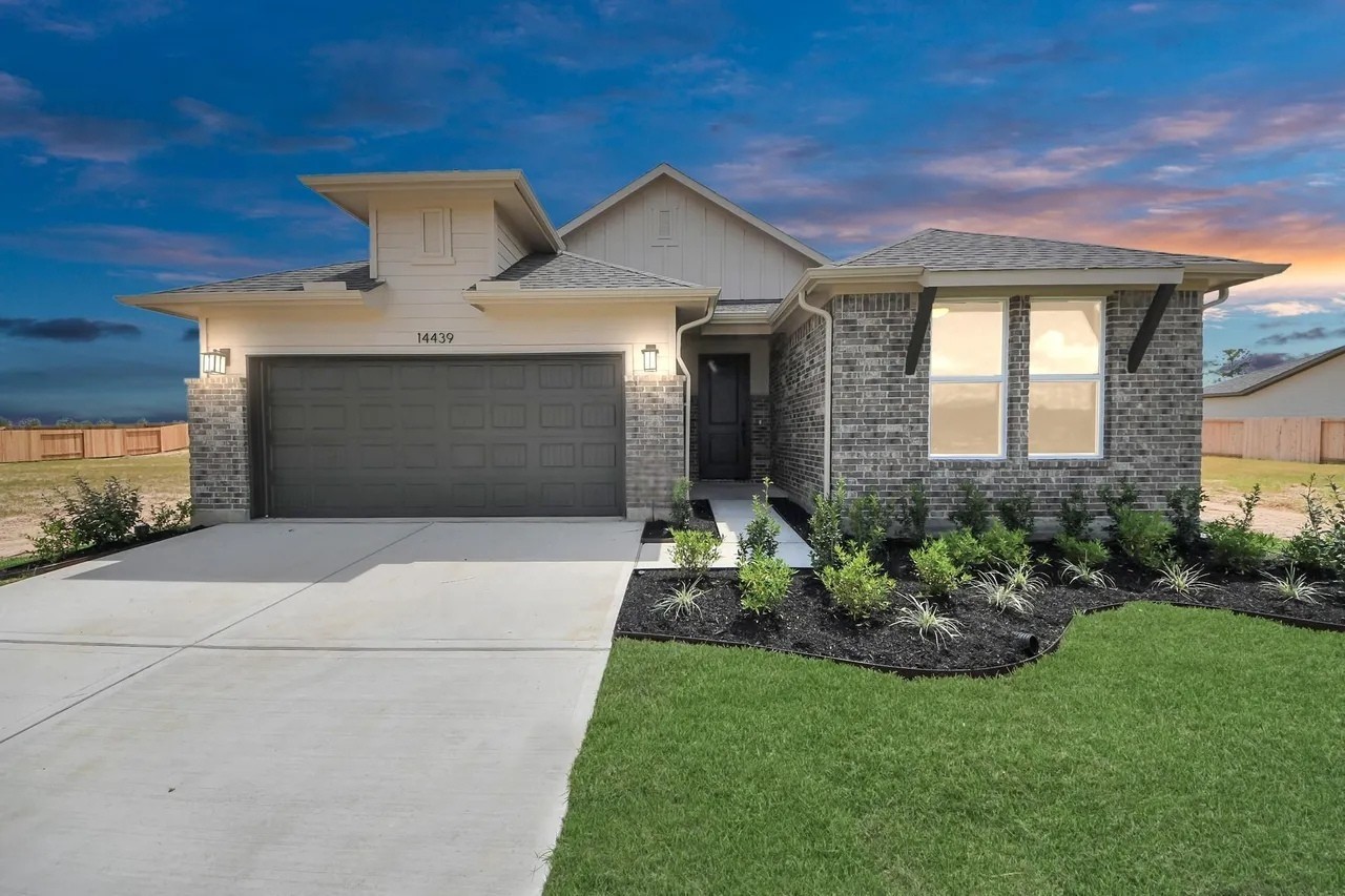 14439 Trumpet Lane Property Photo 1