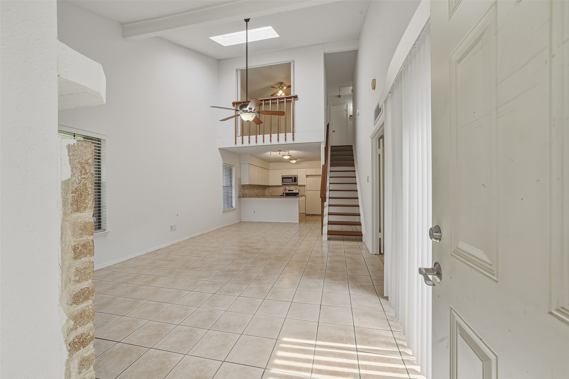 2611 Grants Lake Boulevard 214 Property Photo 4