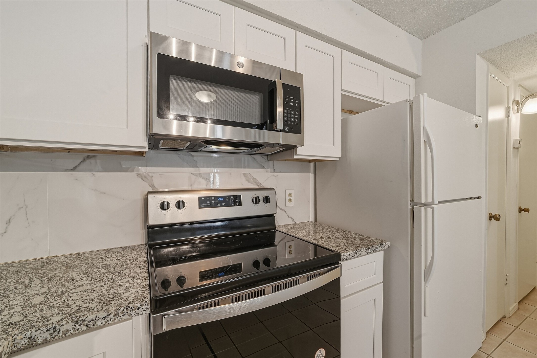 2611 Grants Lake Boulevard 214 Property Photo 12