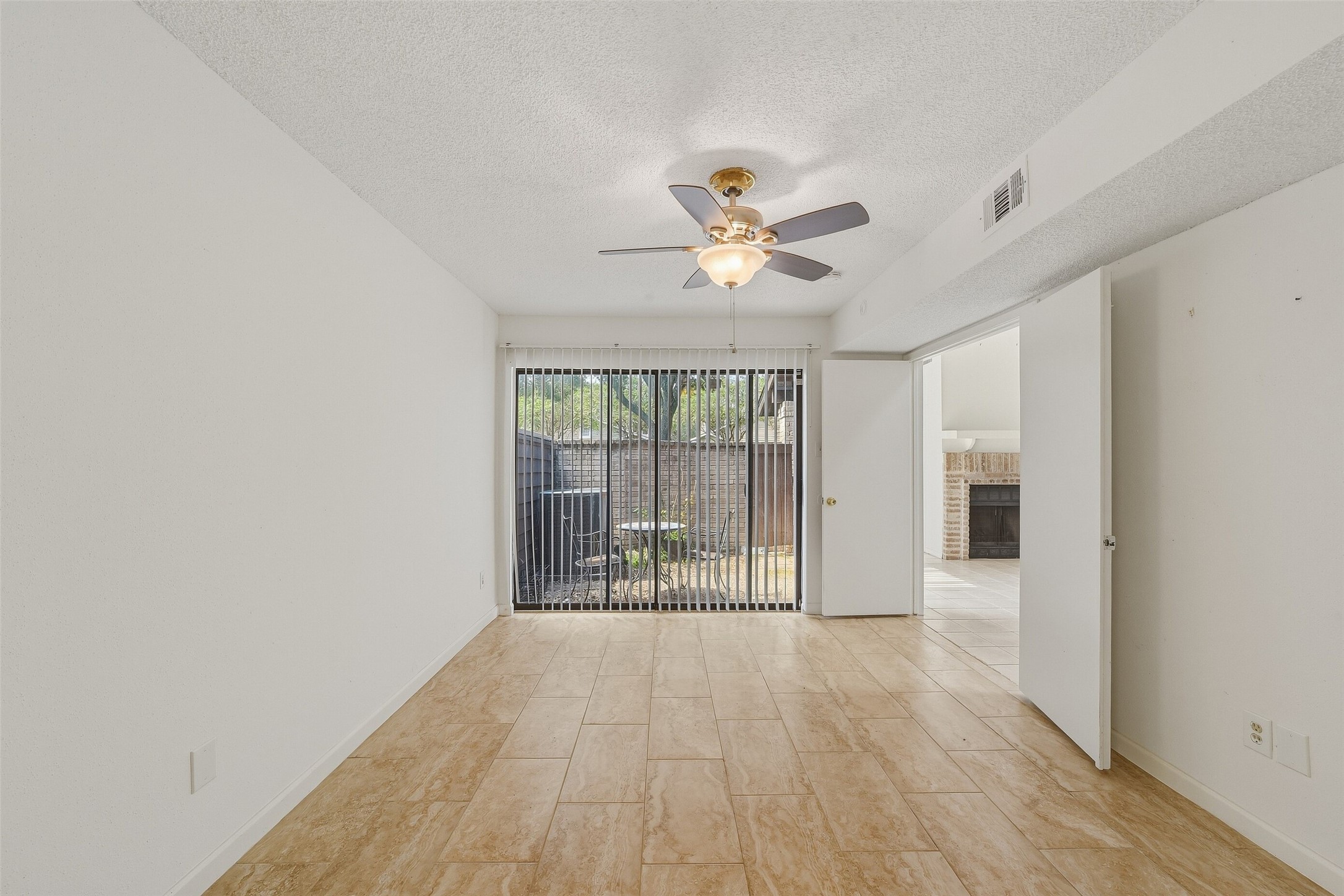 2611 Grants Lake Boulevard 214 Property Photo 15