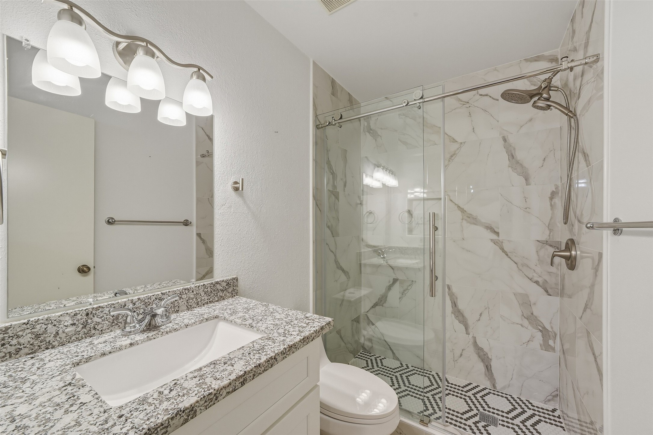 2611 Grants Lake Boulevard 214 Property Photo 25