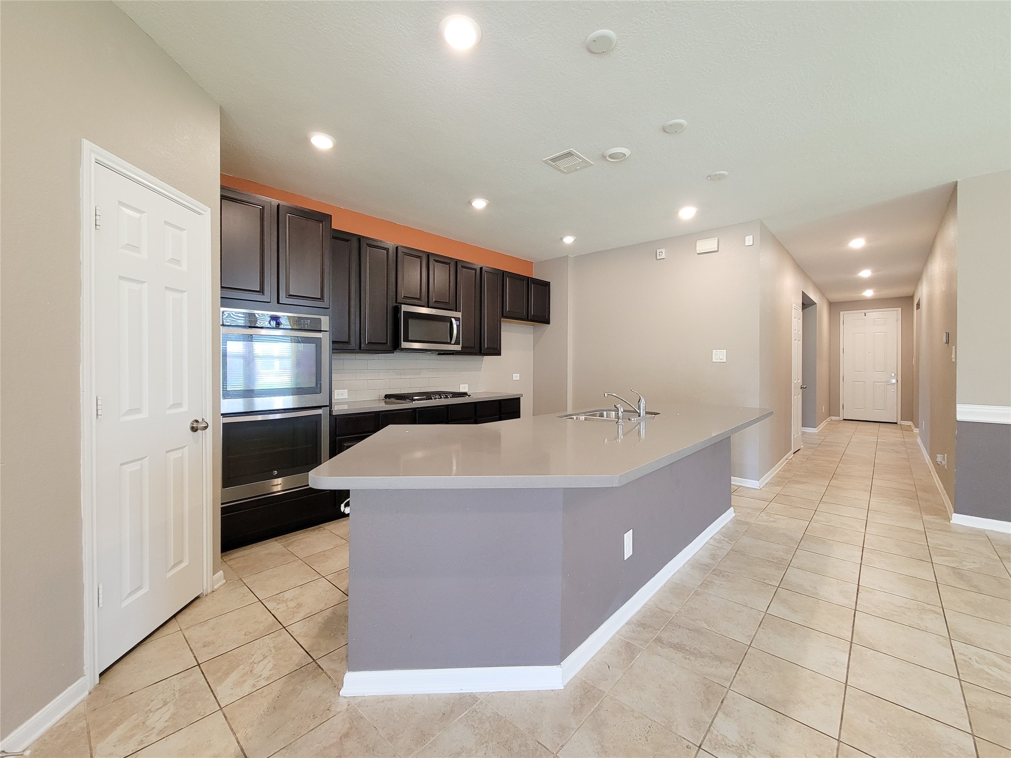 14202 Persimmon Woods Drive Property Photo 16