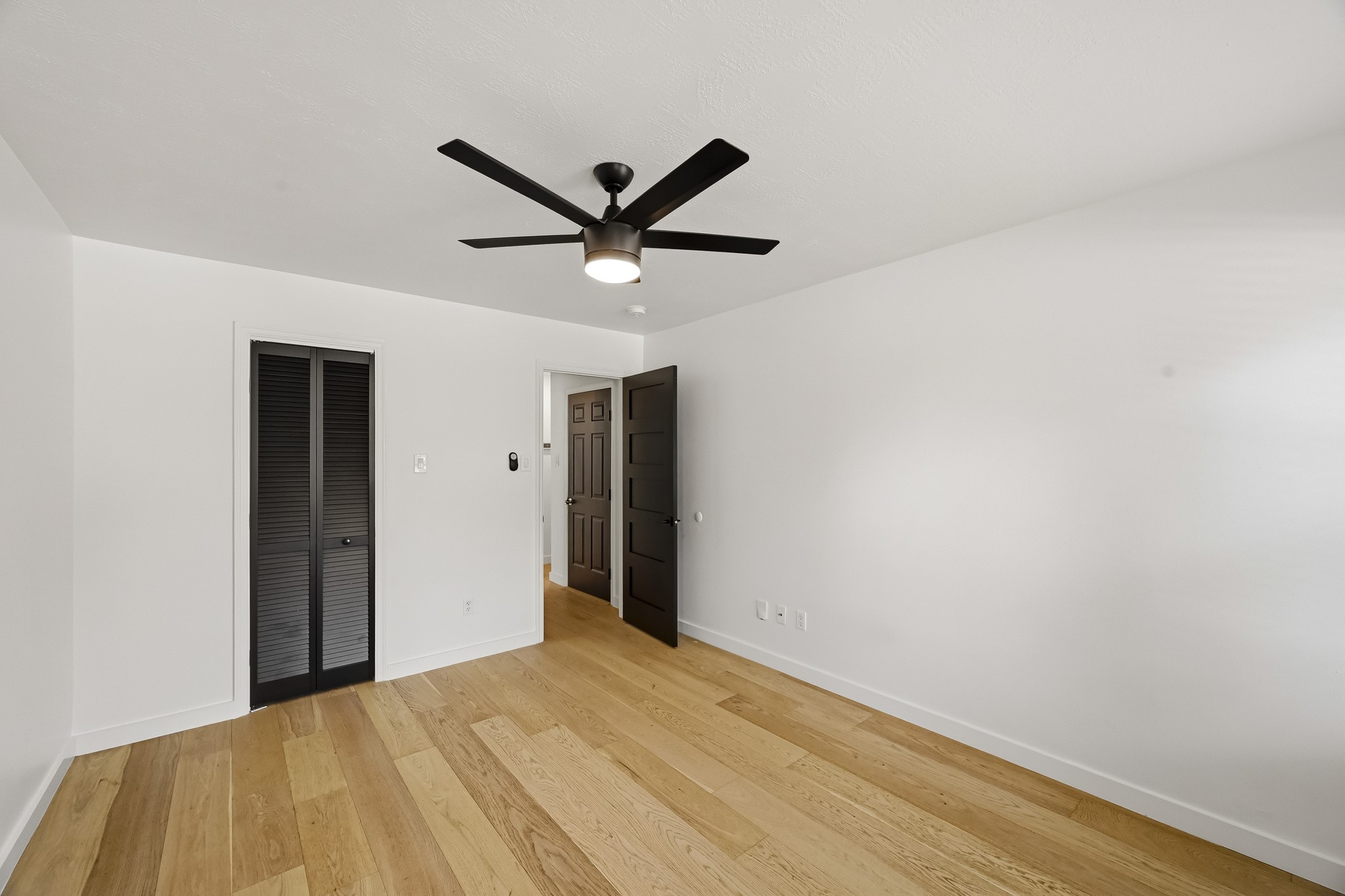 13510 Gospel Way Property Photo 19