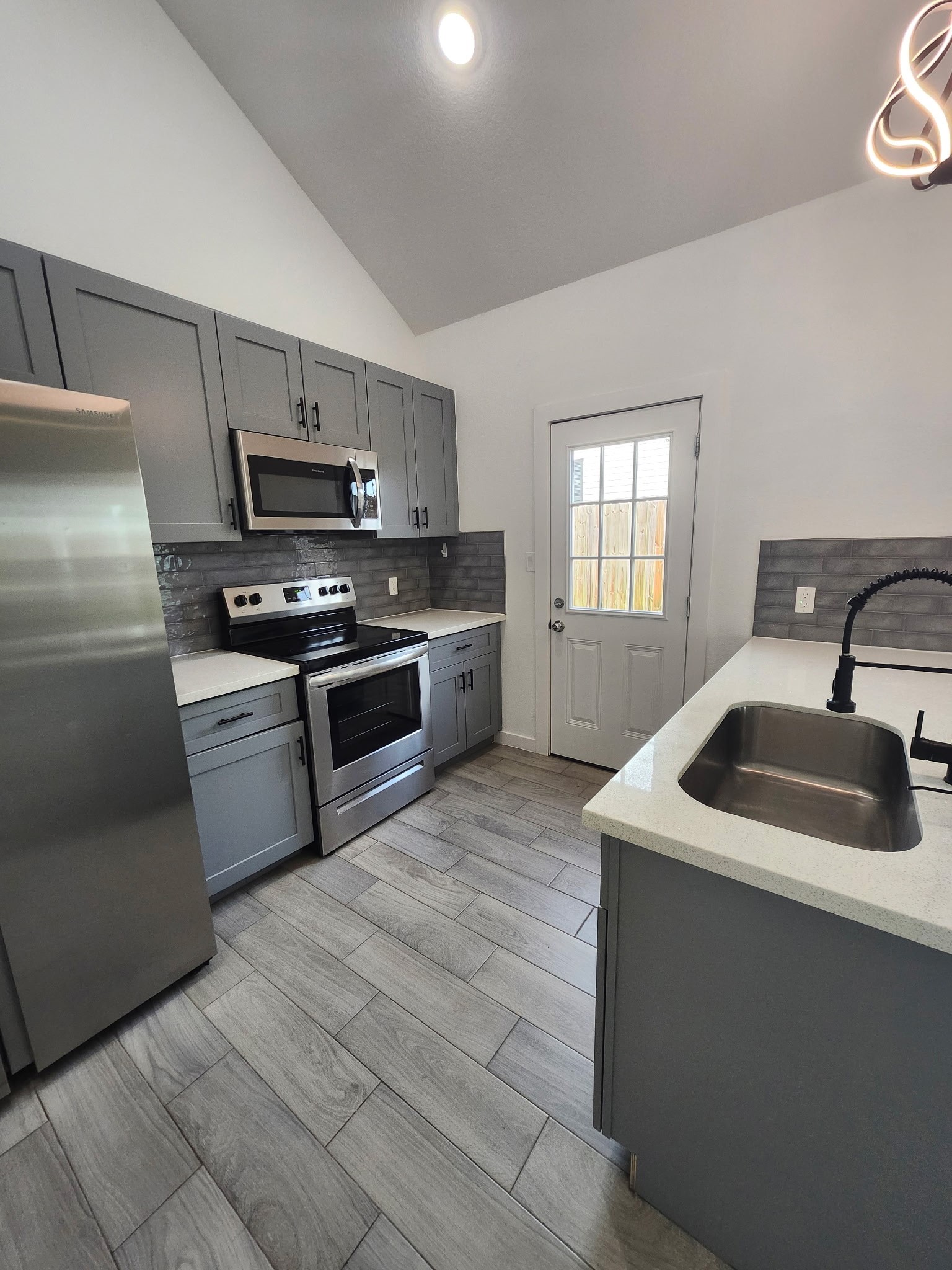 1418 Road 5607 Property Photo 6