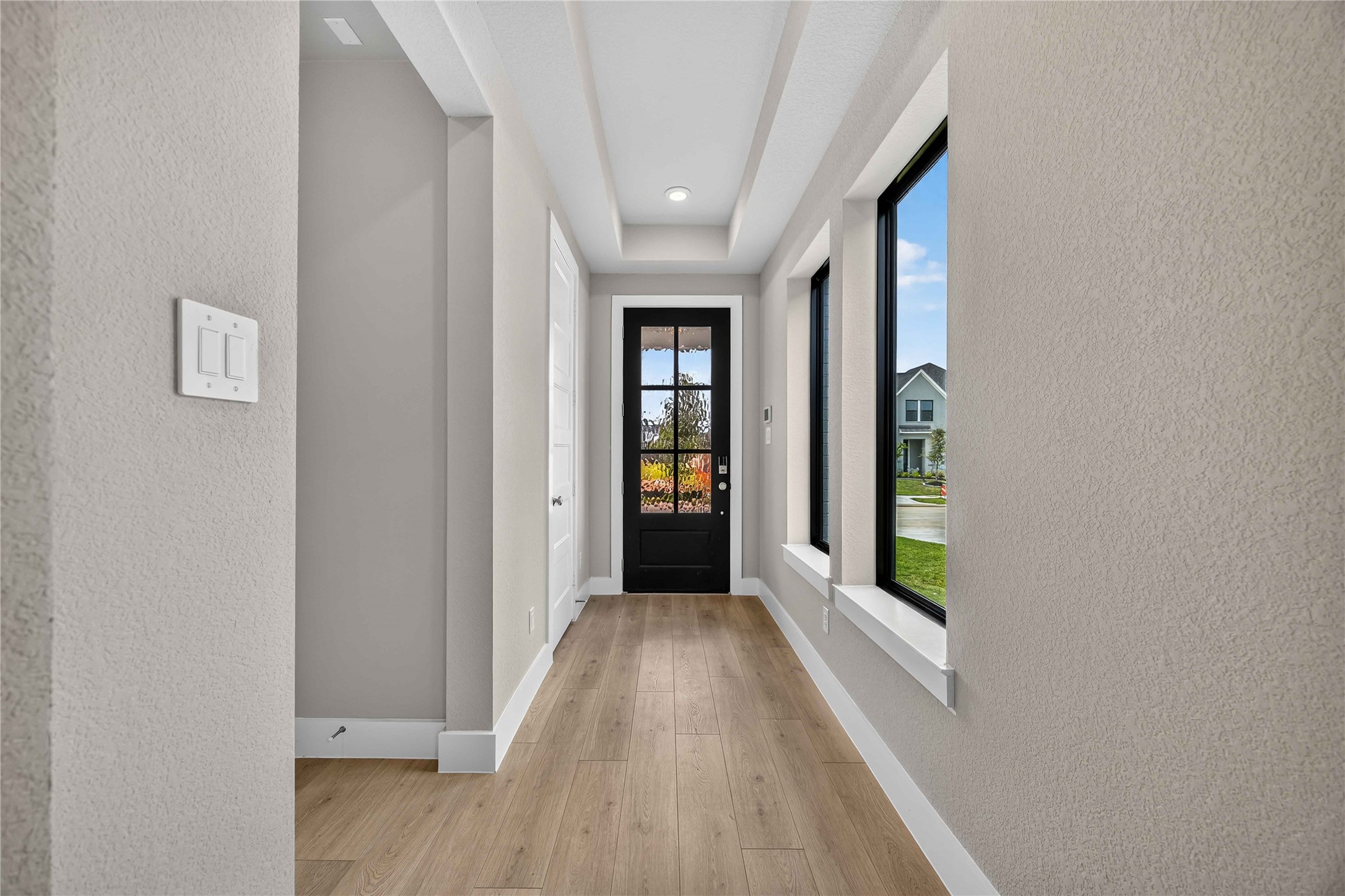 2211 Grapewood Lane Property Photo 4