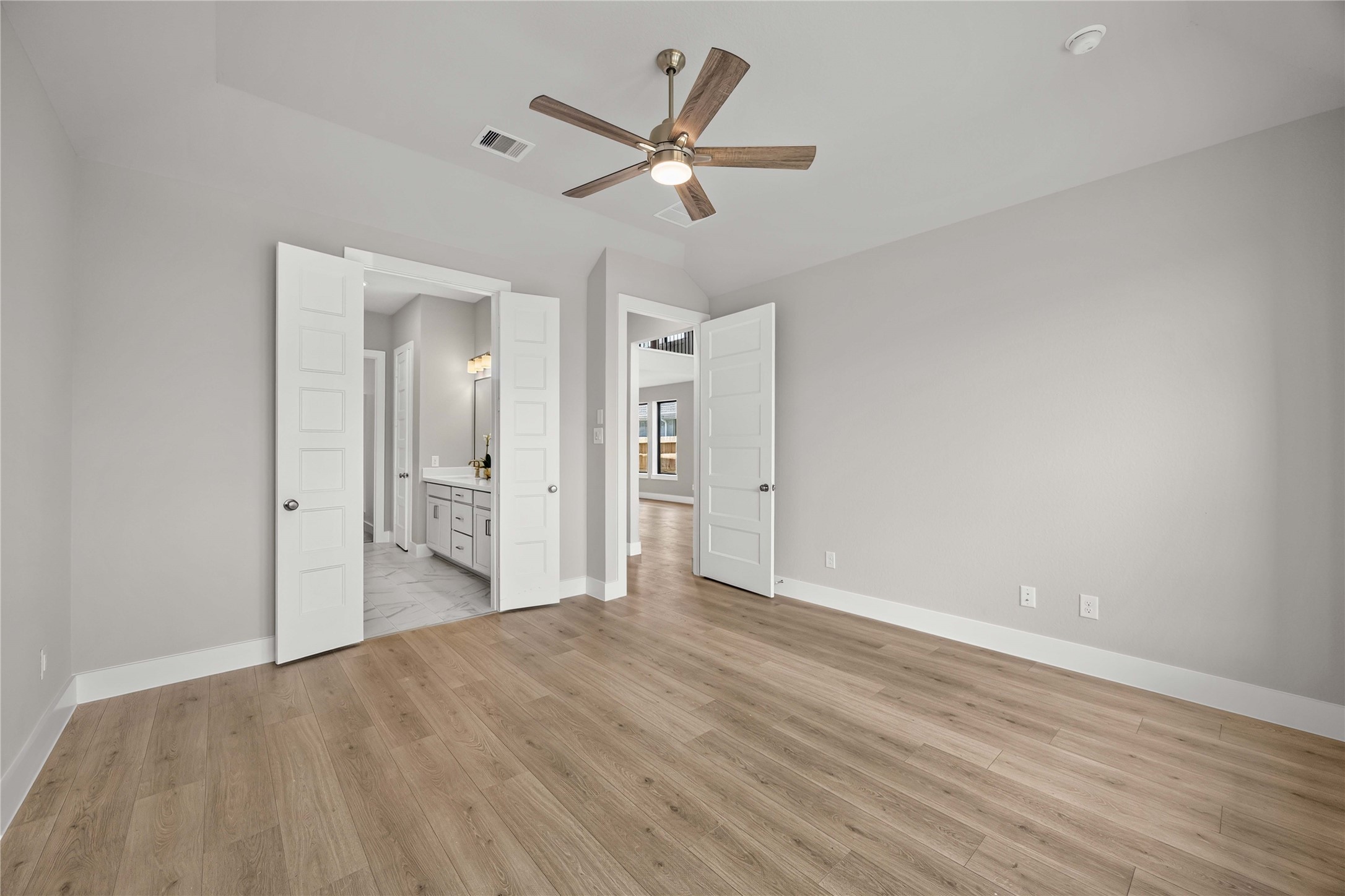 2211 Grapewood Lane Property Photo 23
