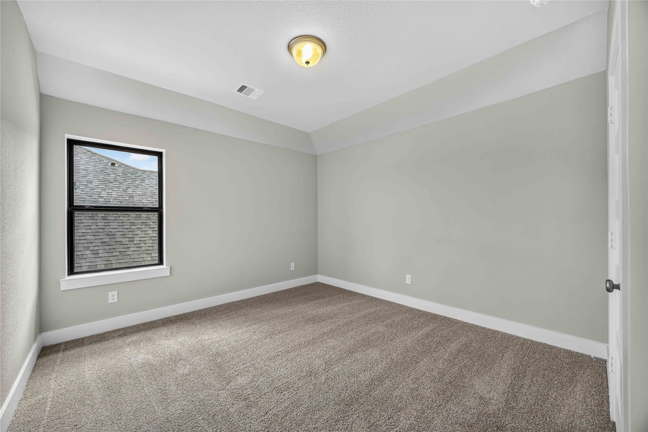 2211 Grapewood Lane Property Photo 37