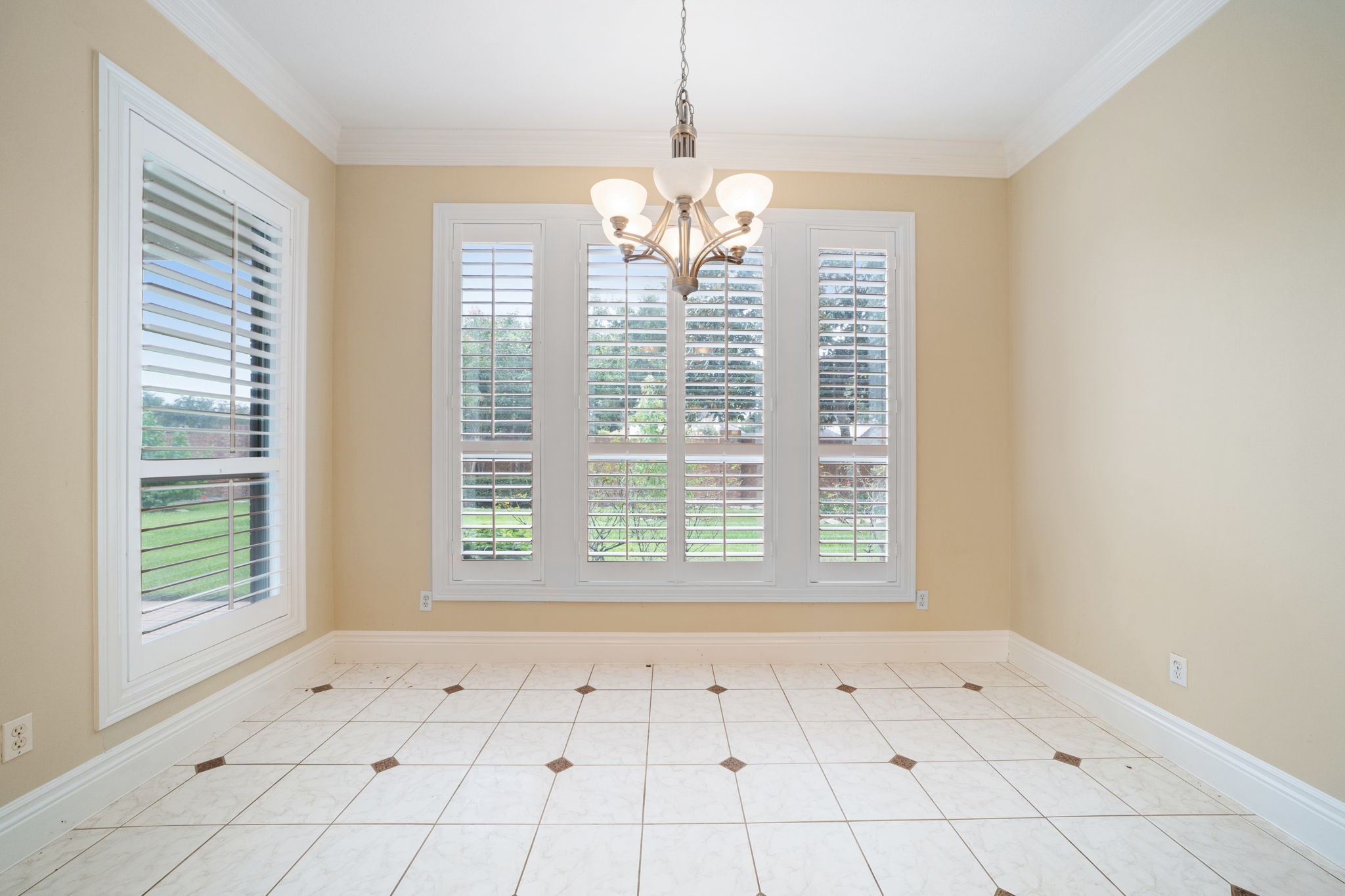 6011 Katie Leigh Lane Property Photo 26