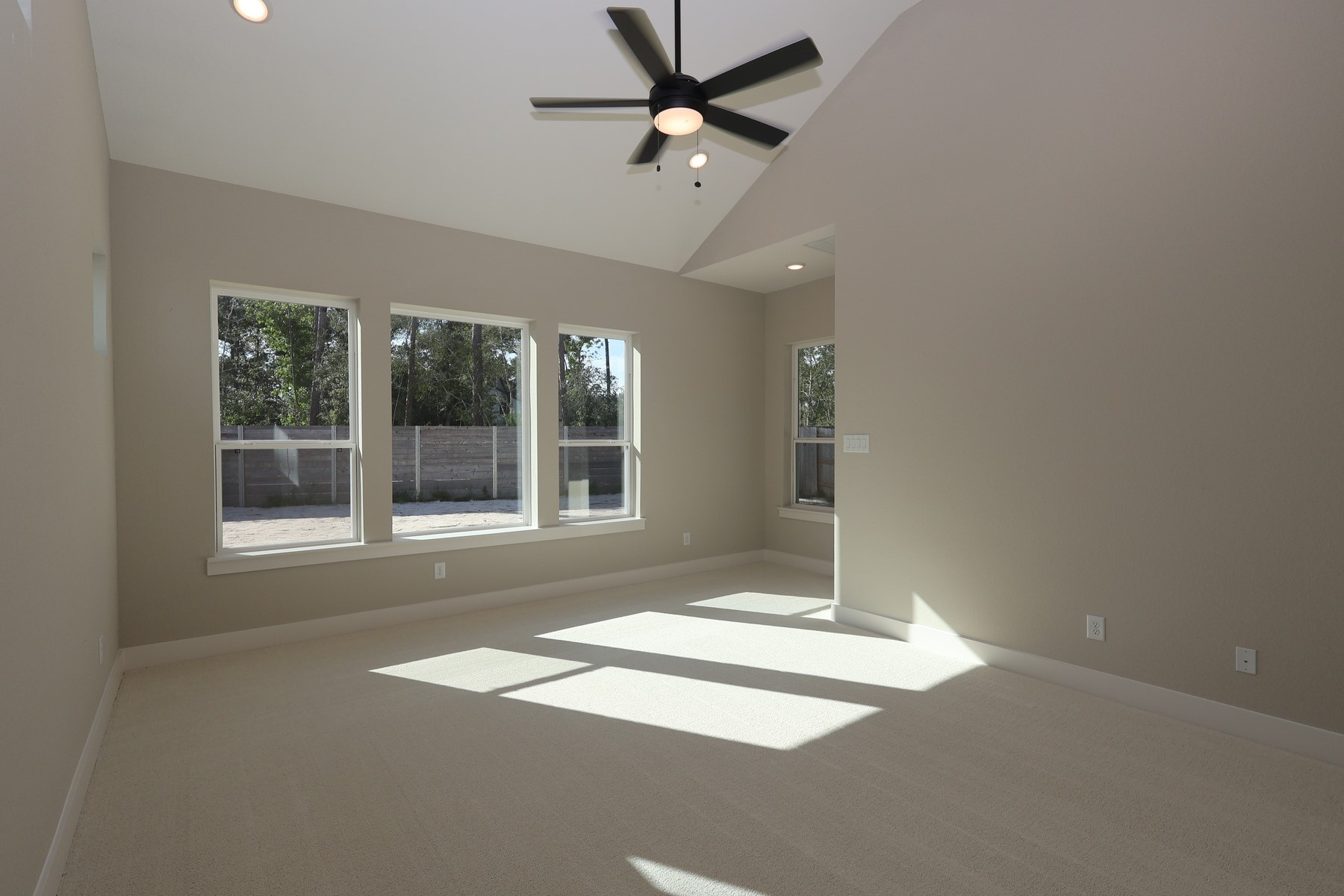 18606 Rumba Court Property Photo 25