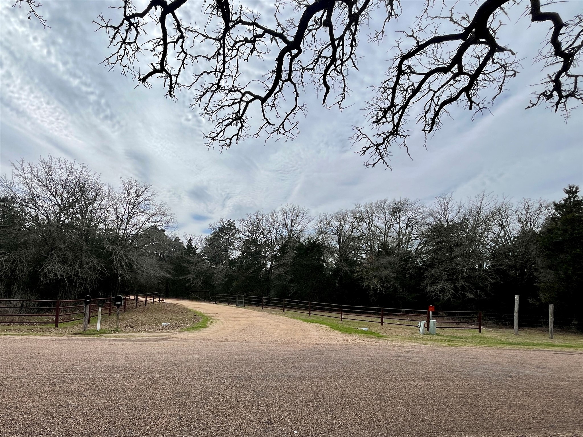 2330 Old Lockhart Road Property Photo