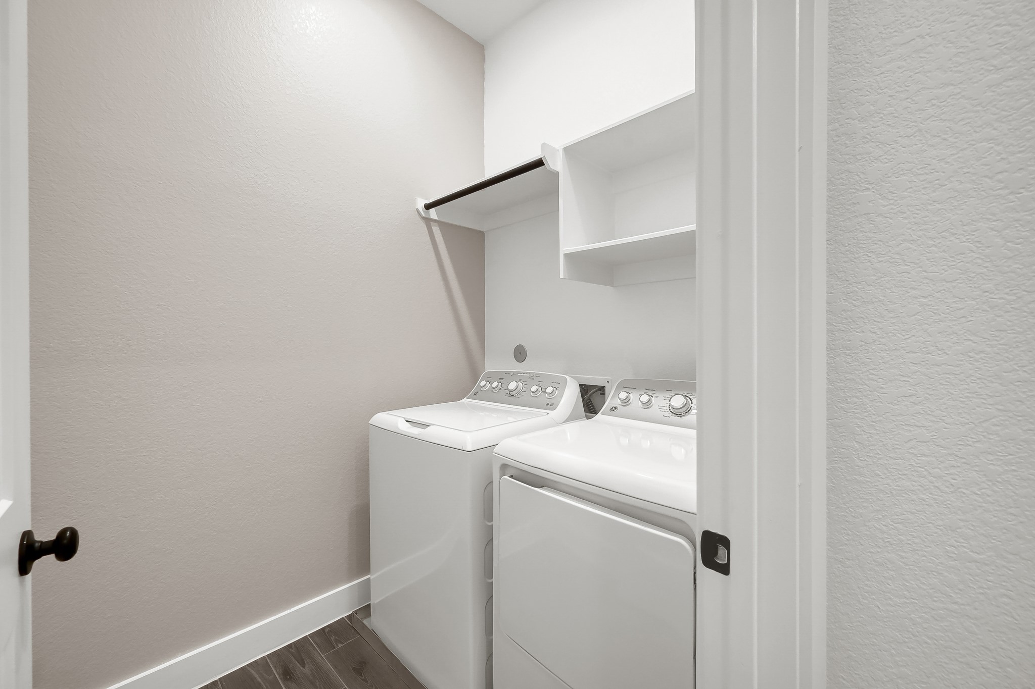 560 Red Cascade Trail Property Photo 16