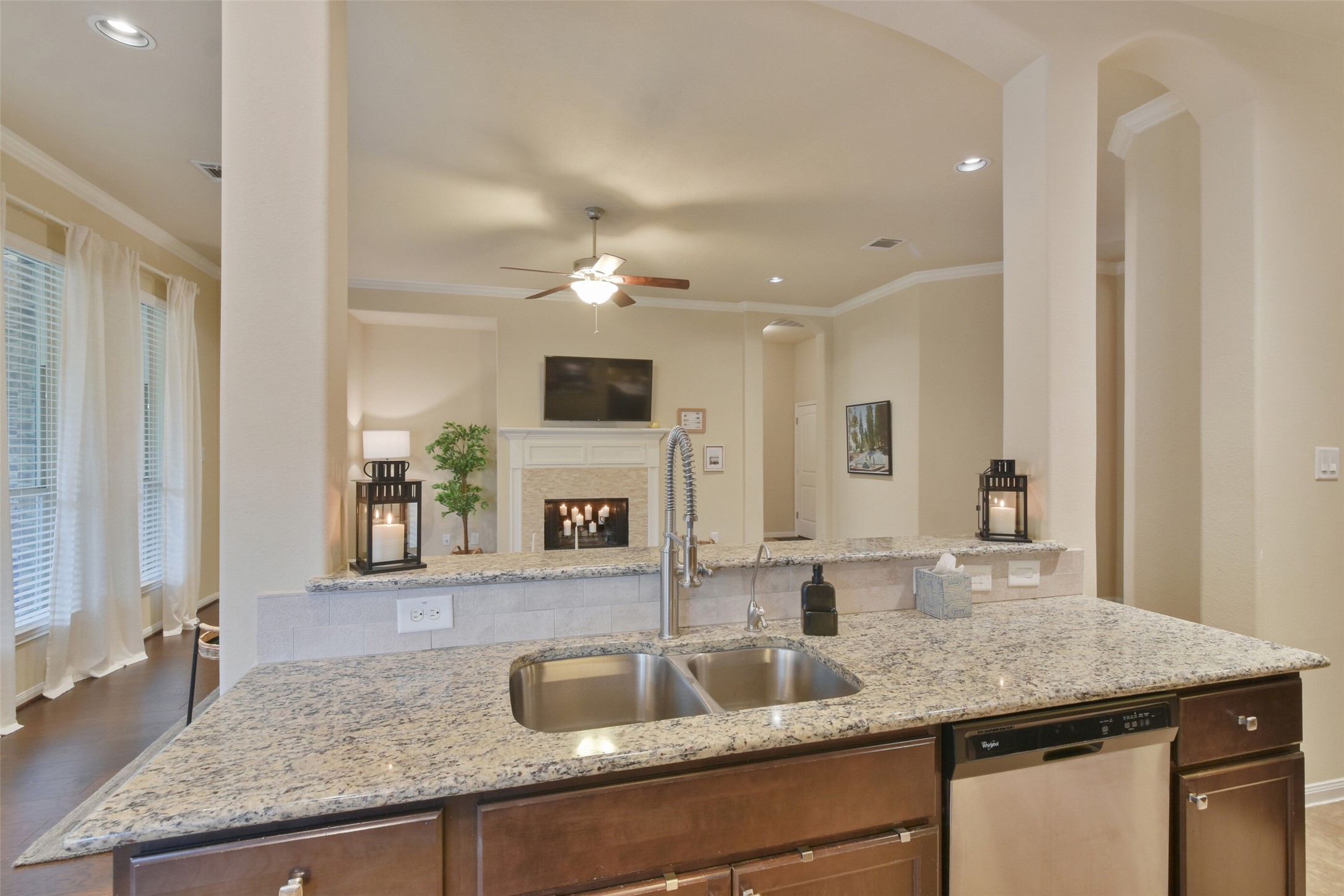 3813 Copper Mountain Property Photo 6
