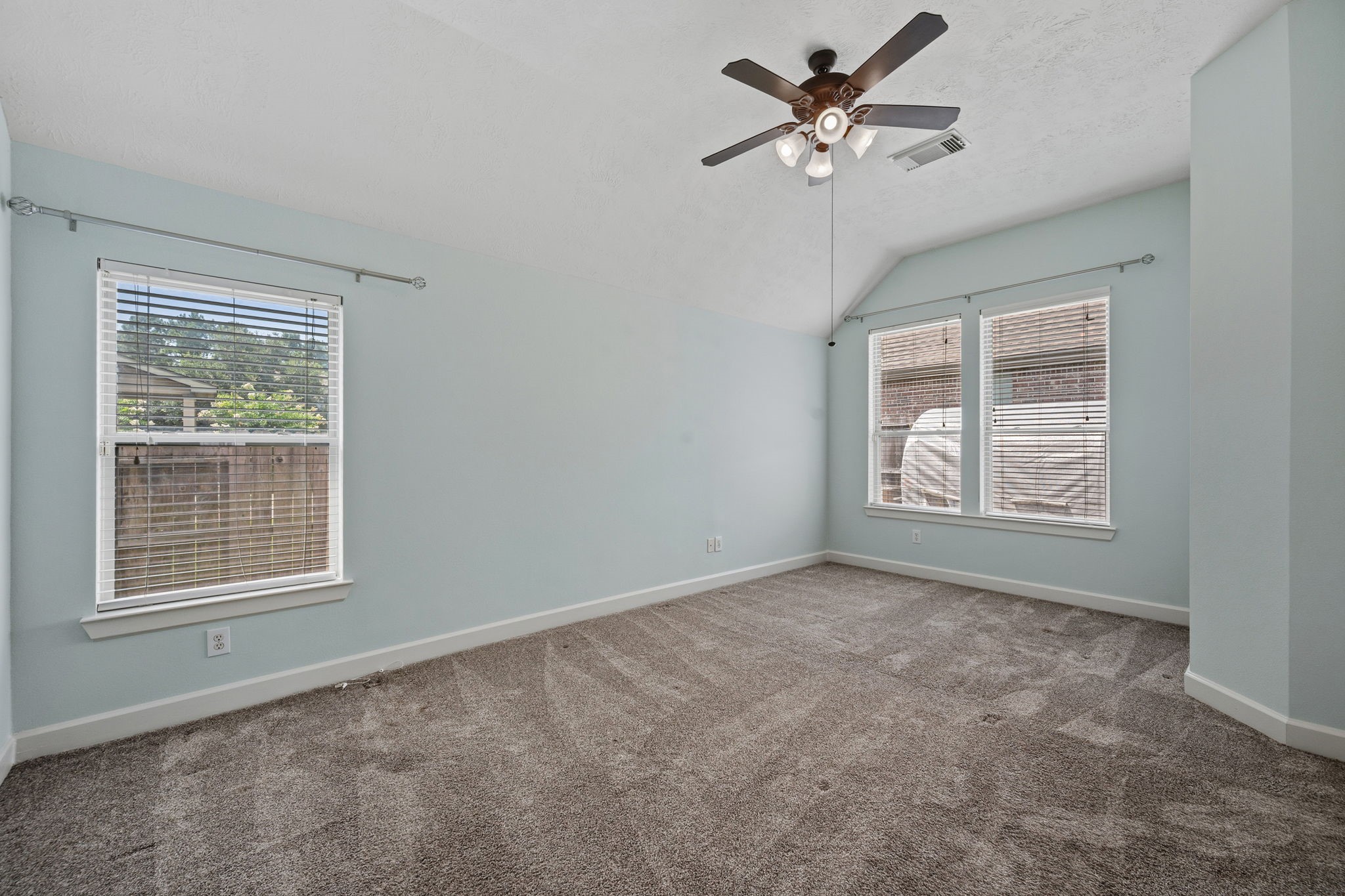 7011 Dewberry Shores Lane Property Photo 14