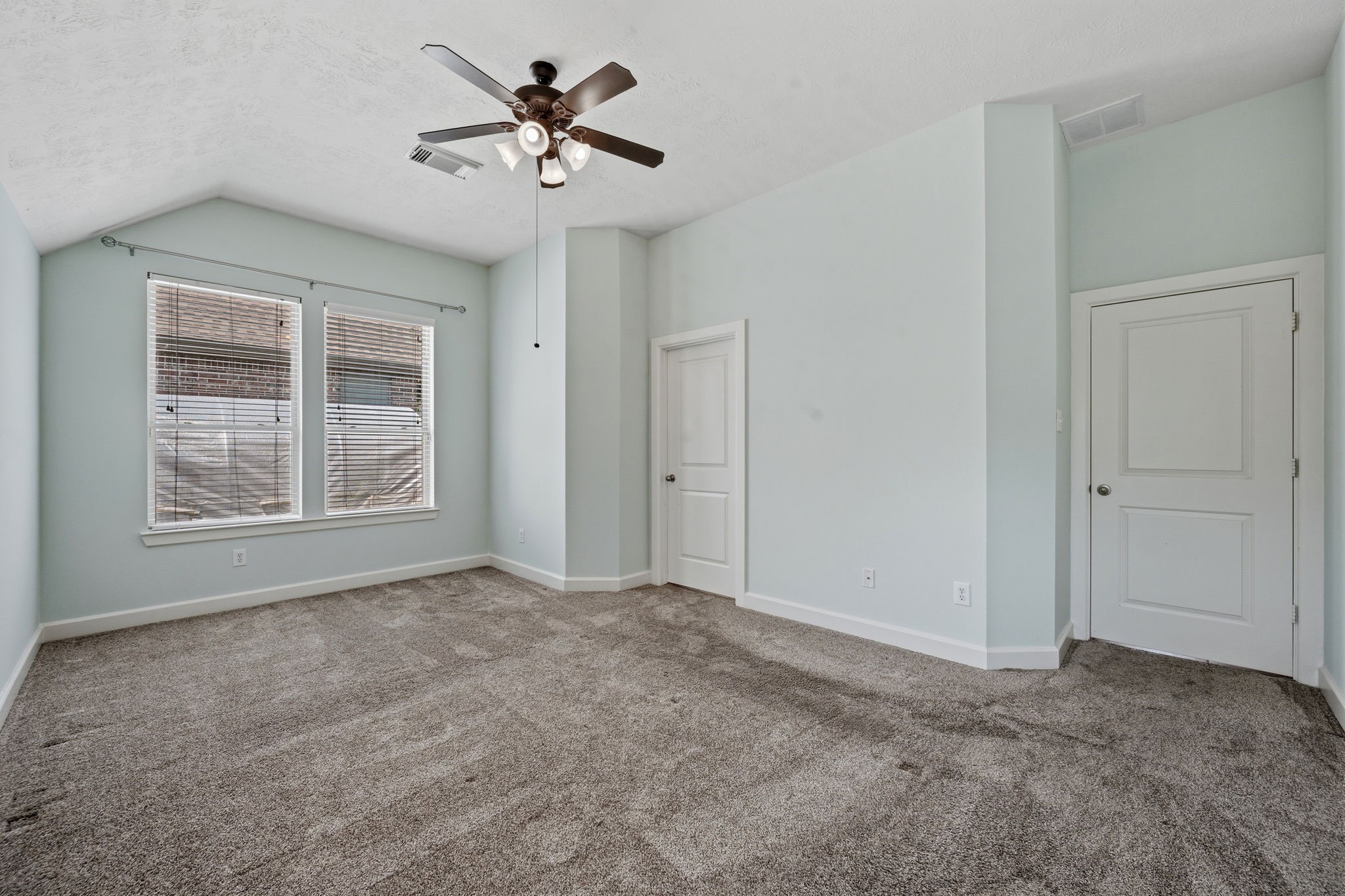 7011 Dewberry Shores Lane Property Photo 16
