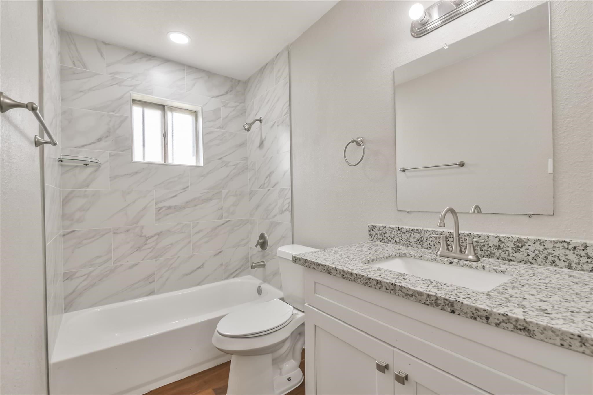 23102 Wintergate Drive Property Photo 9
