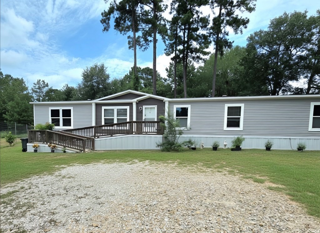 7715 Walnut Tree Lane Property Photo 1