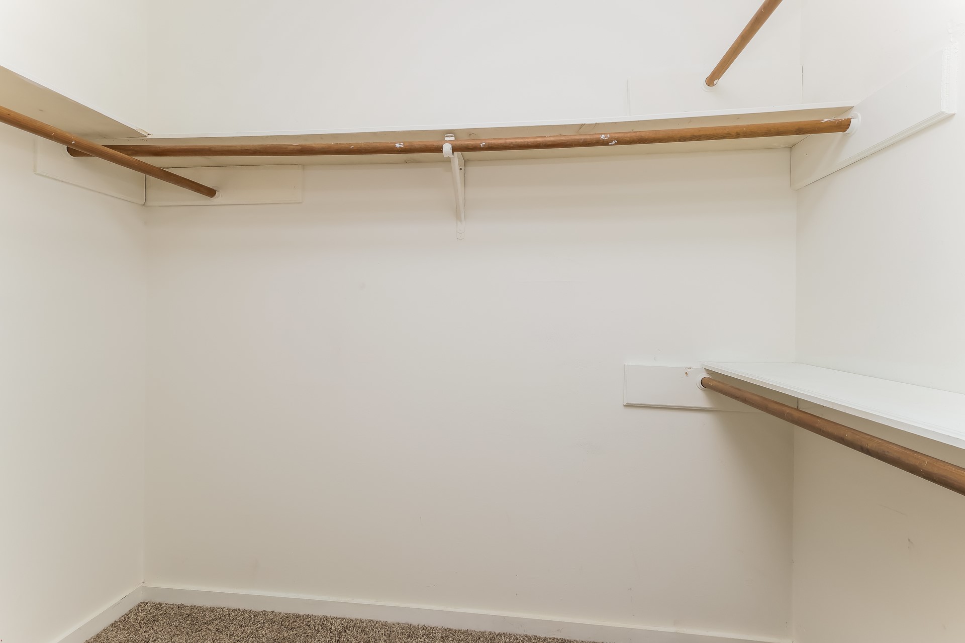 1722 Lindy Lane Property Photo 13