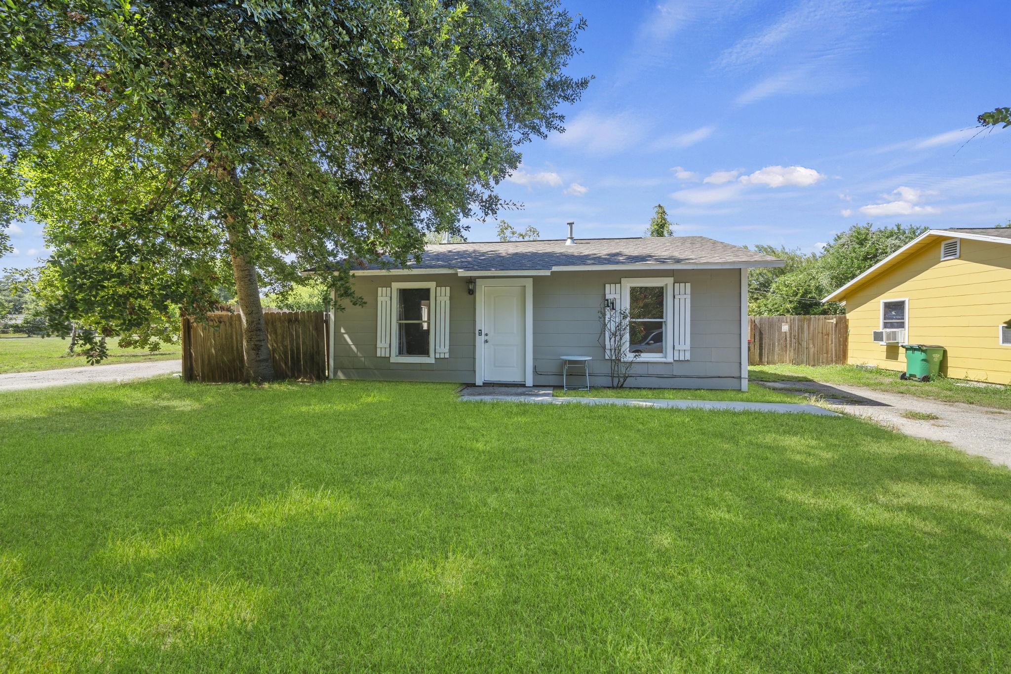 11 Jennische St Property Photo 1