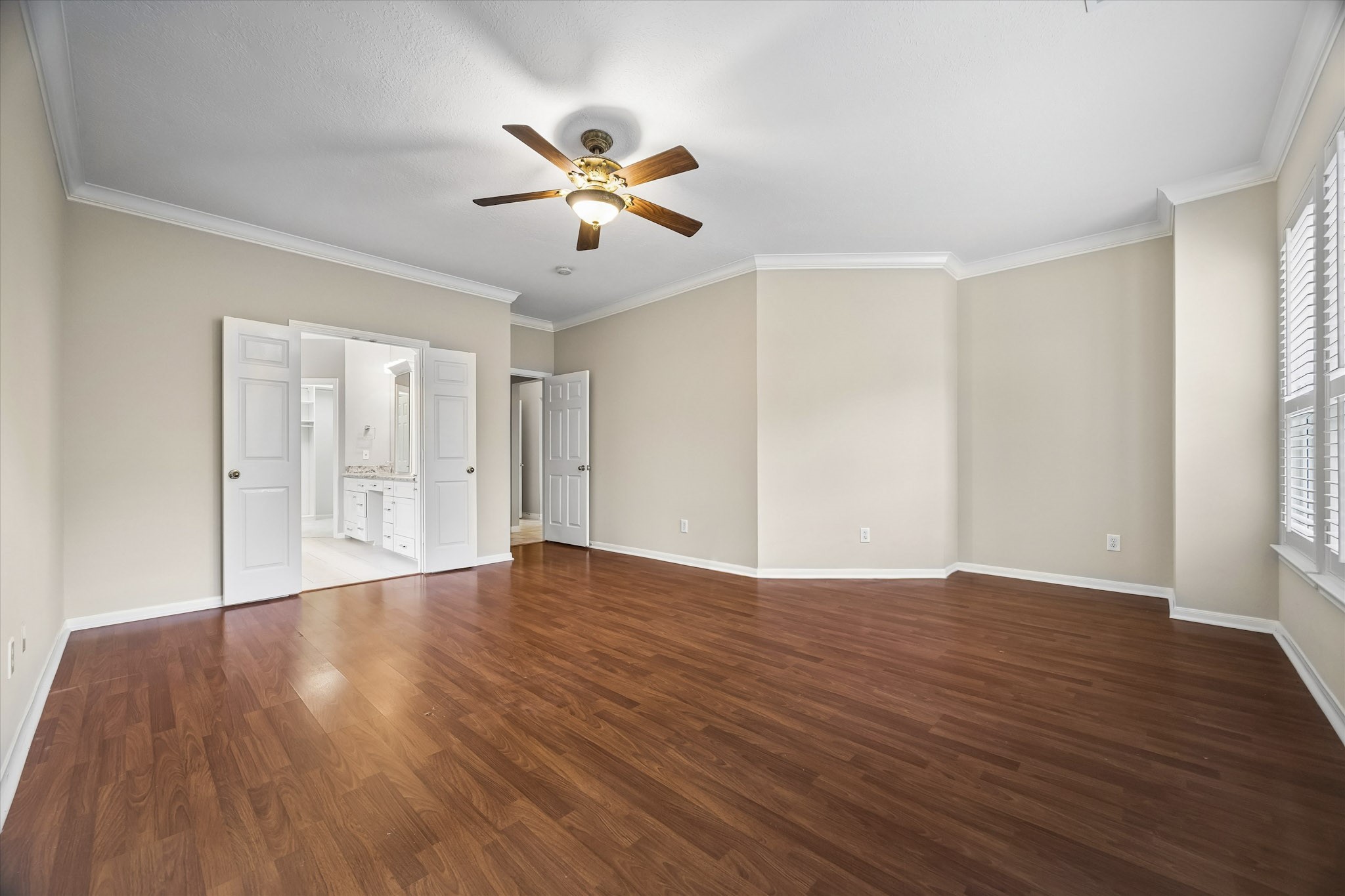 3319 Shadowfern Drive Property Photo 15