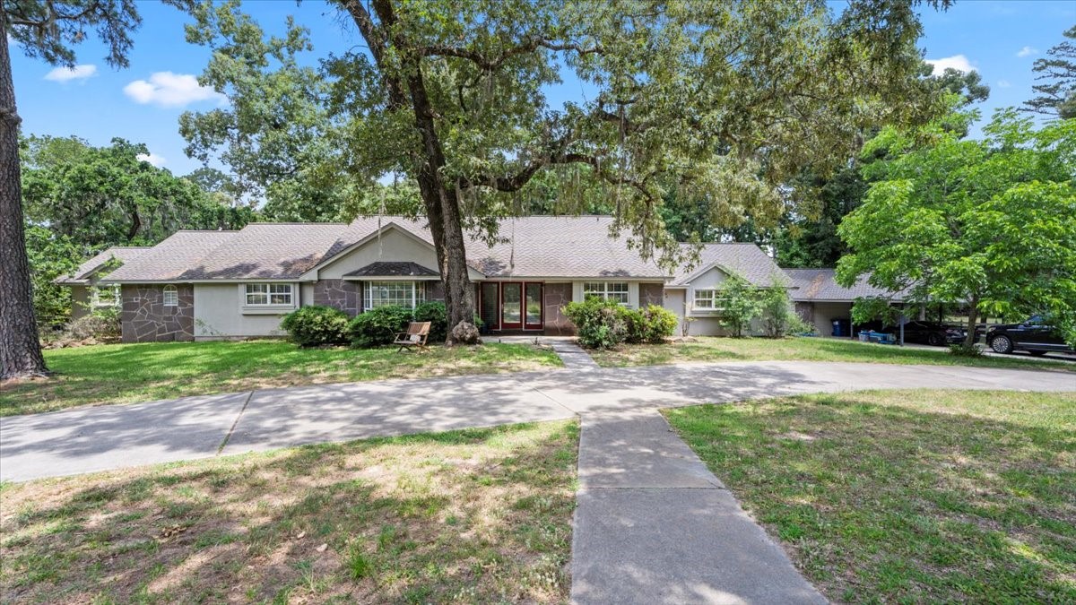 9502 Rolling Oaks Drive Property Photo 41