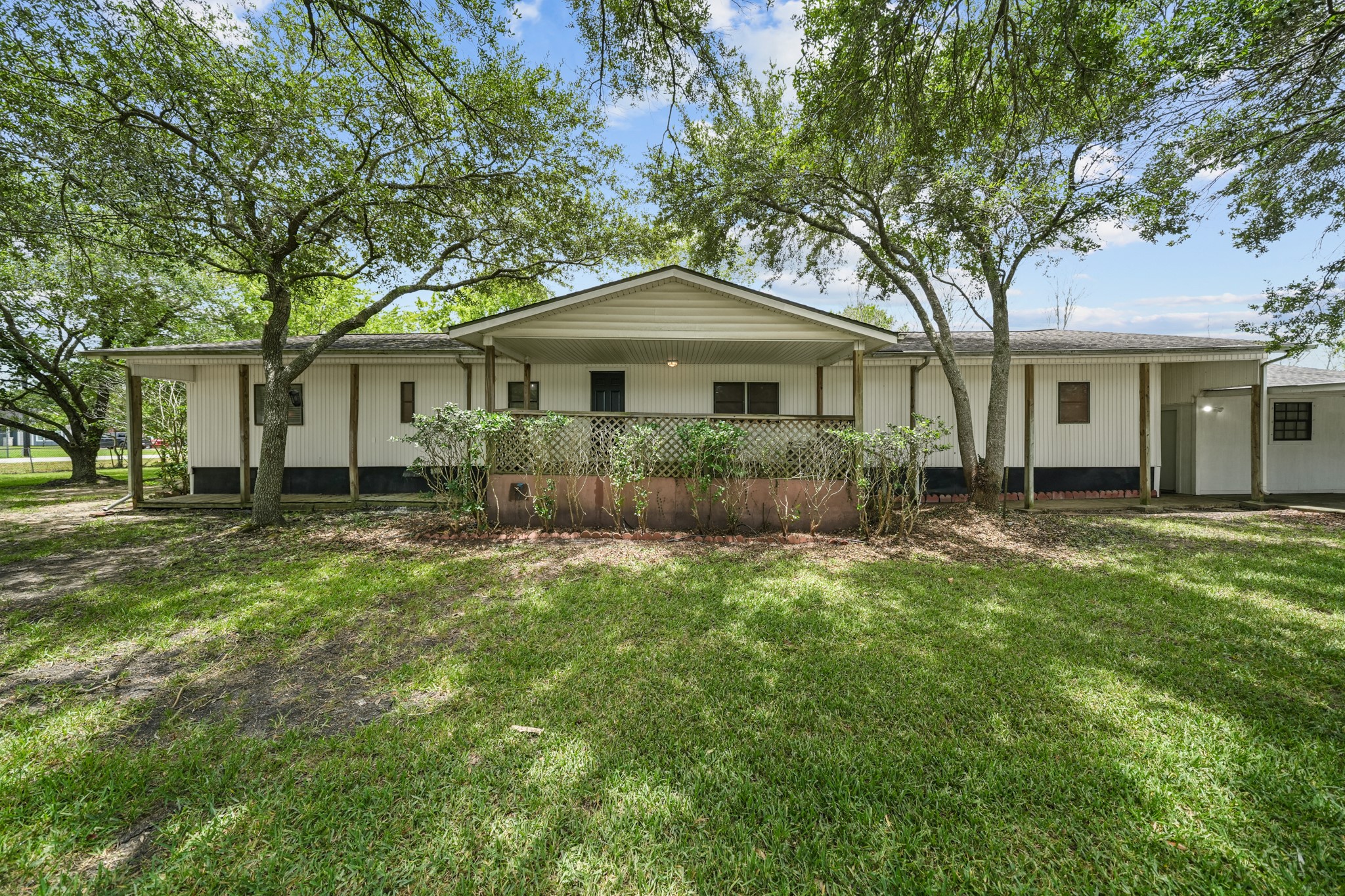 3932 Allen Road Property Photo 1