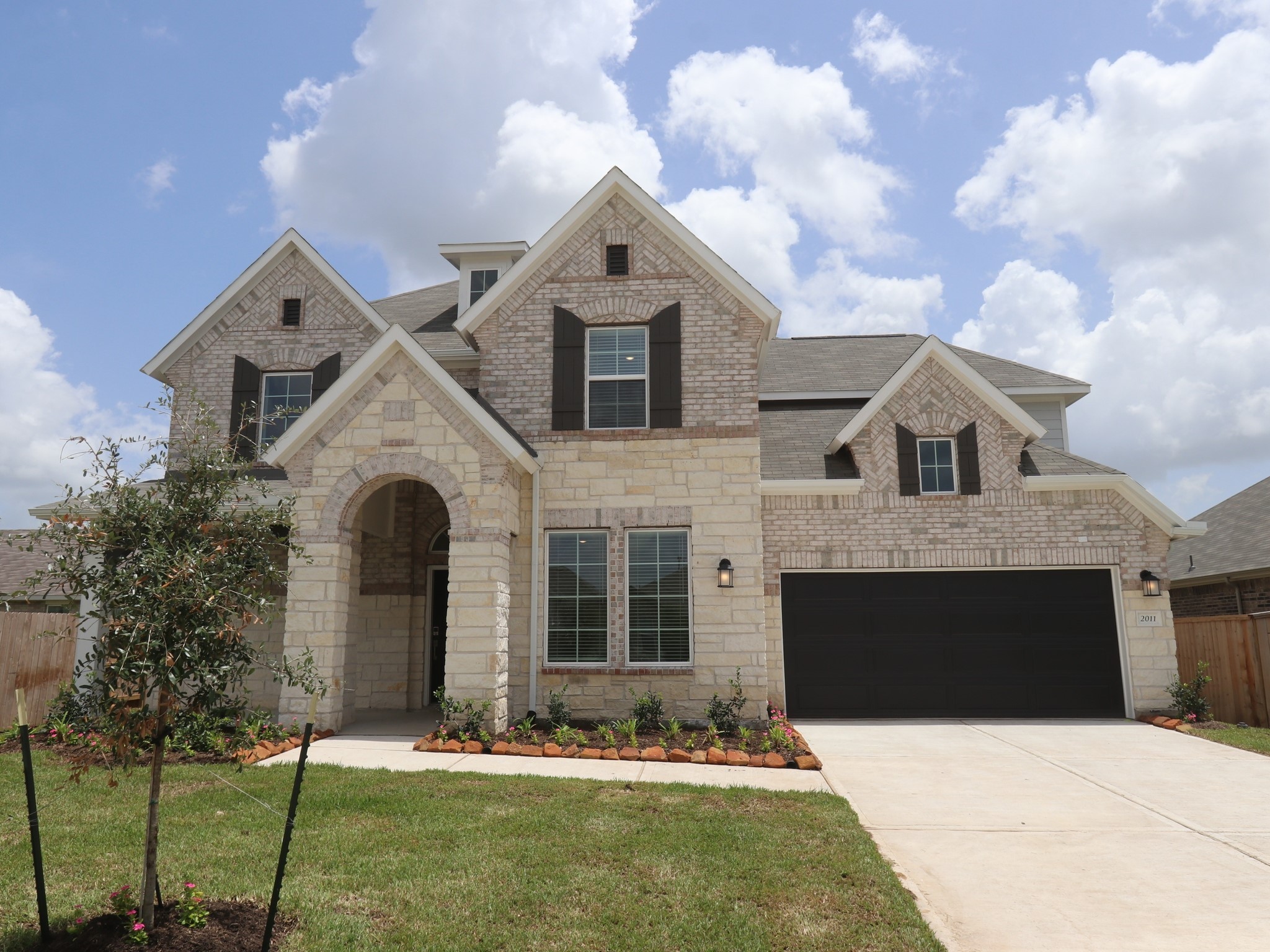 2011 Wheat Pasture Way Property Photo 1