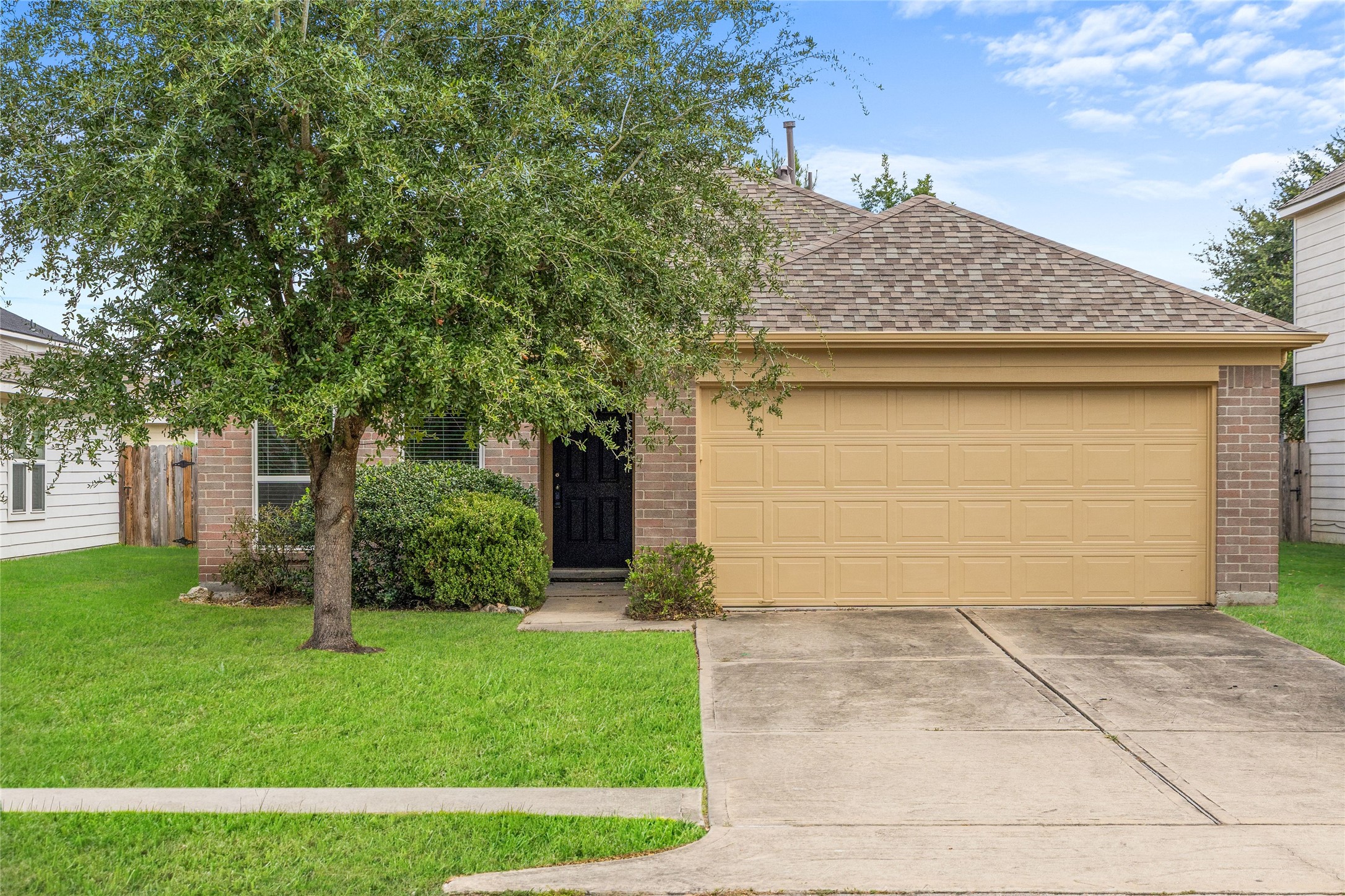 16799 Accolade Way Property Photo 2