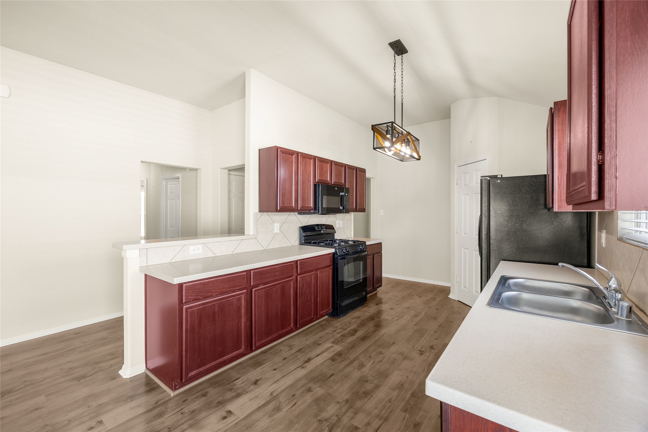 16799 Accolade Way Property Photo 8
