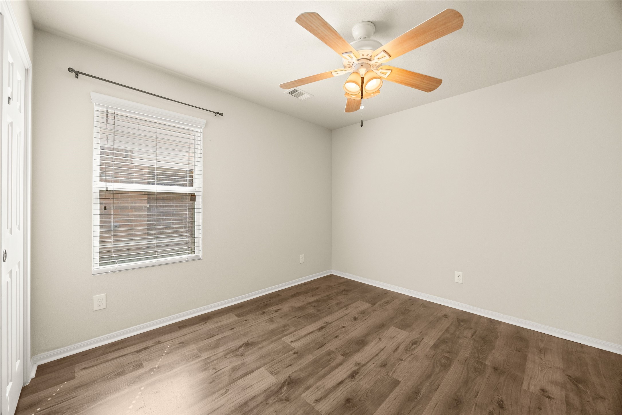16799 Accolade Way Property Photo 14