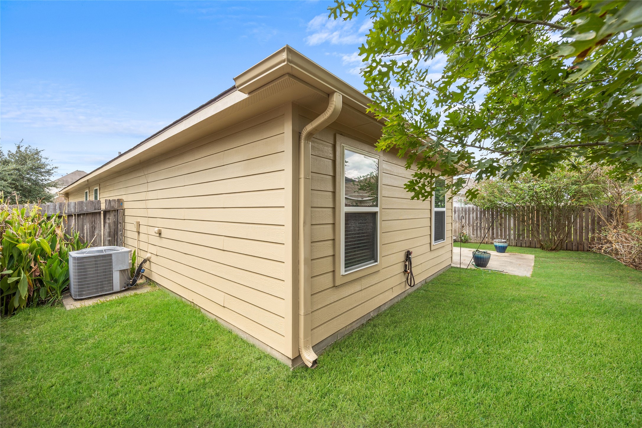 16799 Accolade Way Property Photo 26