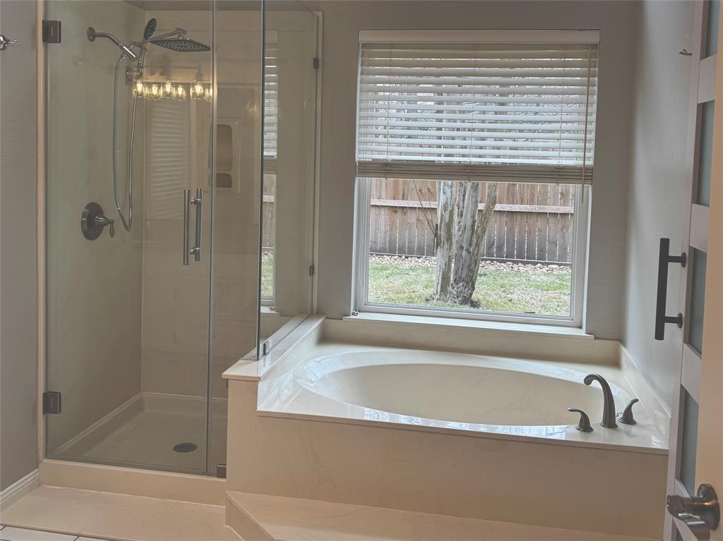 39 Silent Brook Place Property Photo 31