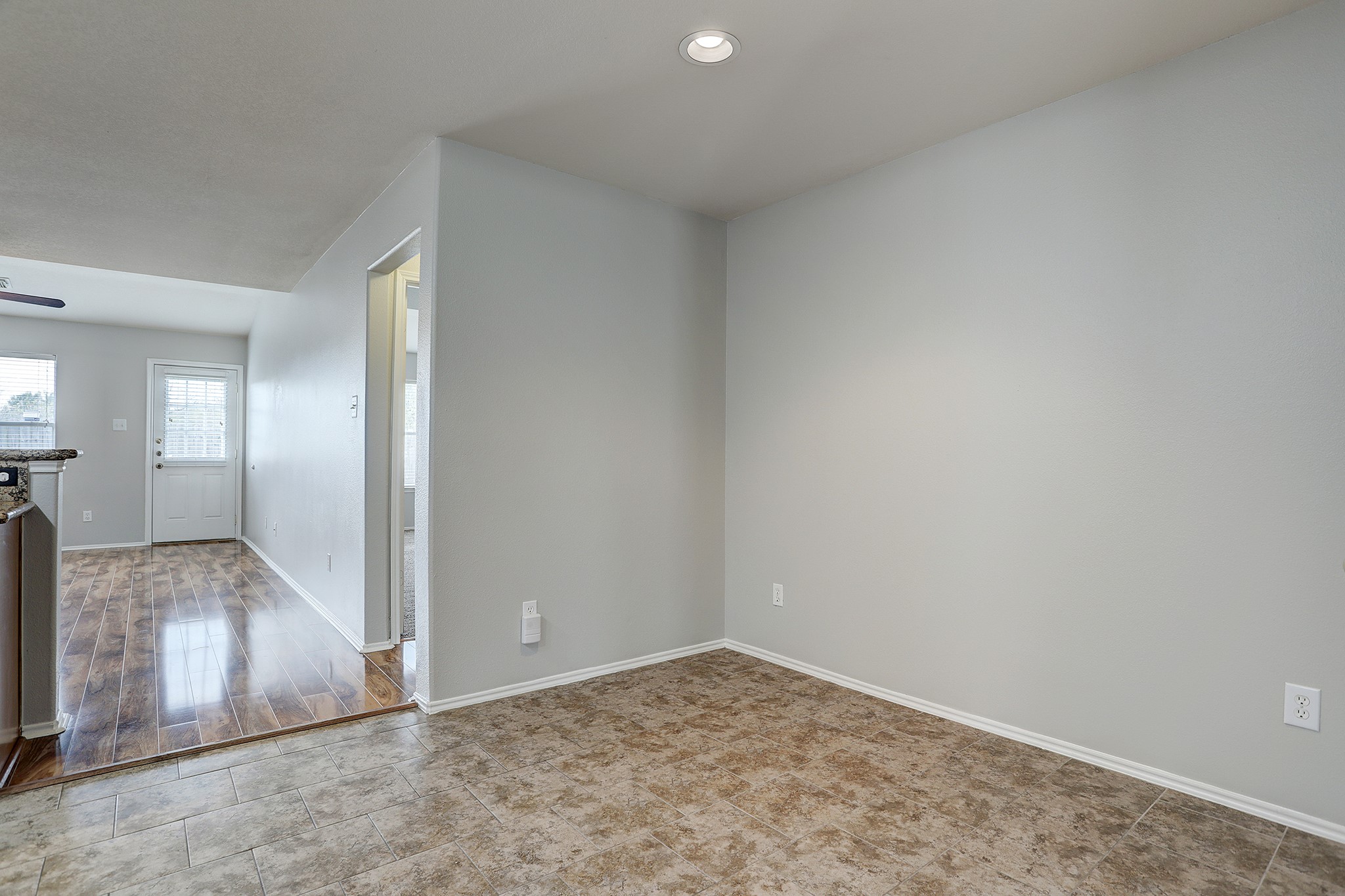 223 Sunset Colony Drive Property Photo 9