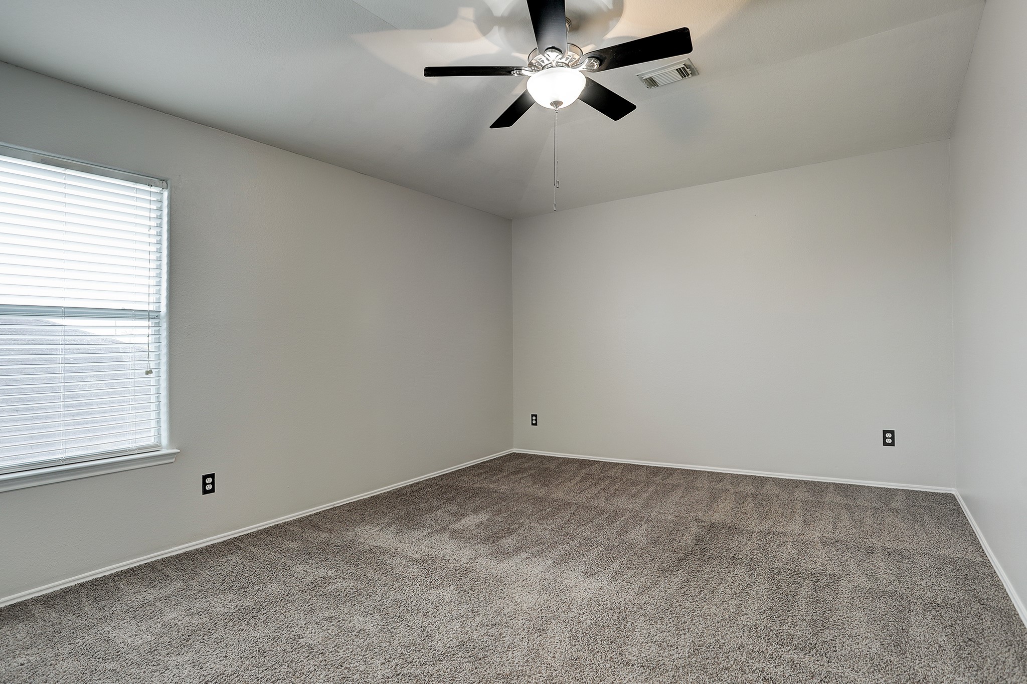 223 Sunset Colony Drive Property Photo 25