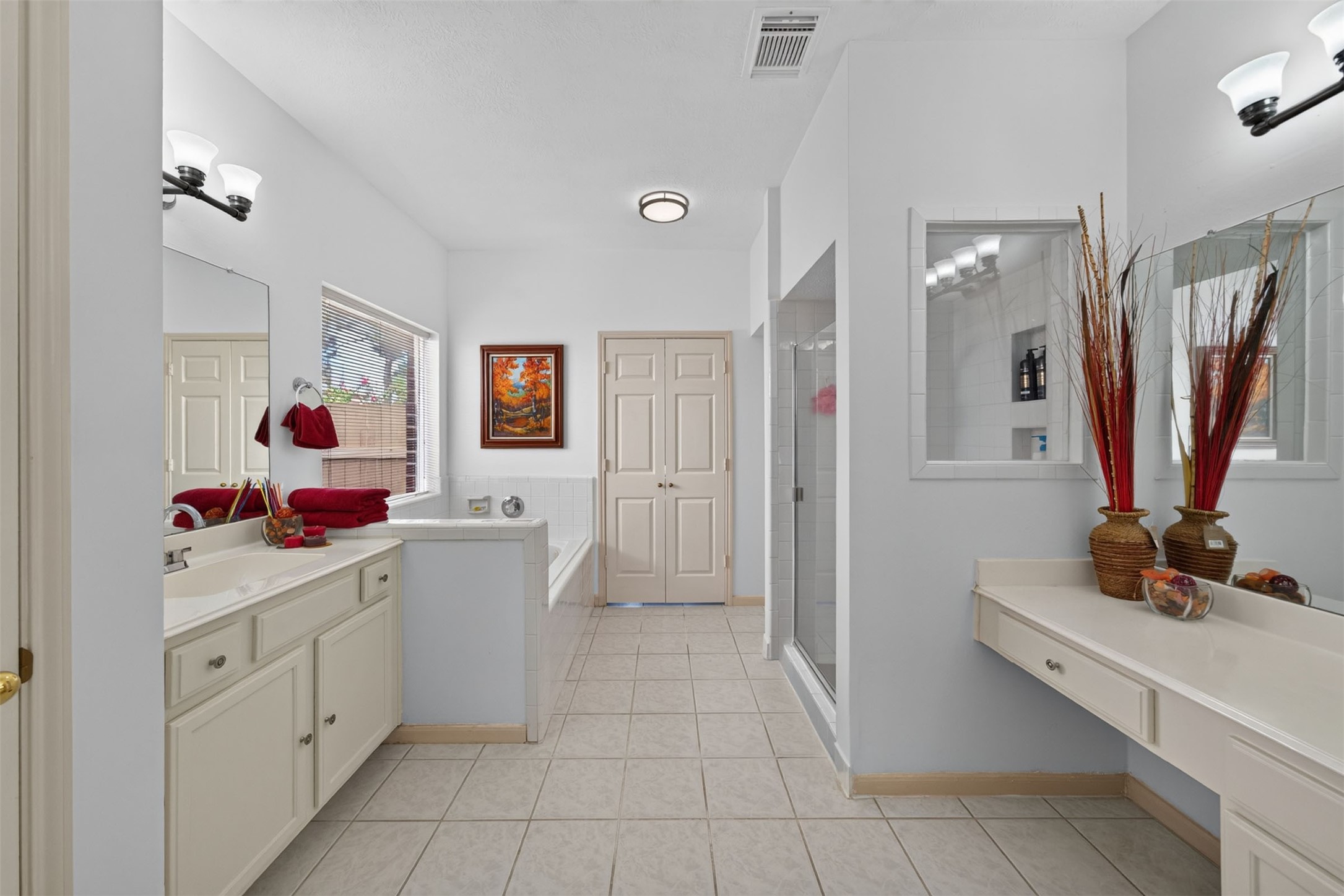 15323 Flemington Avenue Property Photo 4