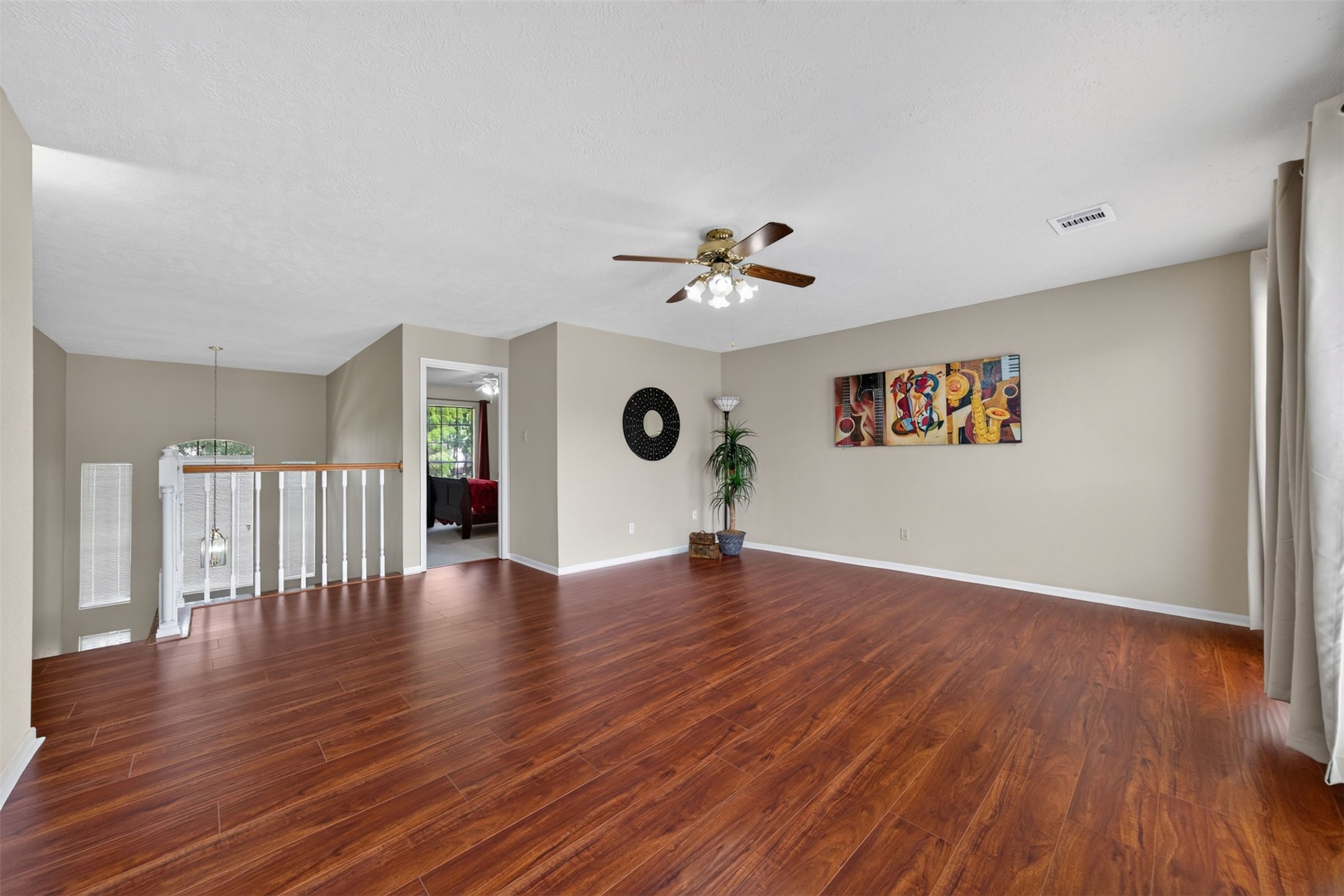 15323 Flemington Avenue Property Photo 25
