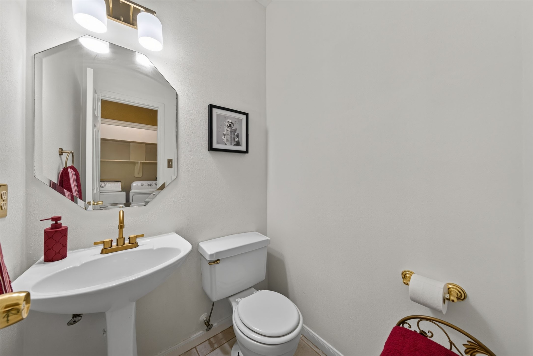 15323 Flemington Avenue Property Photo 33