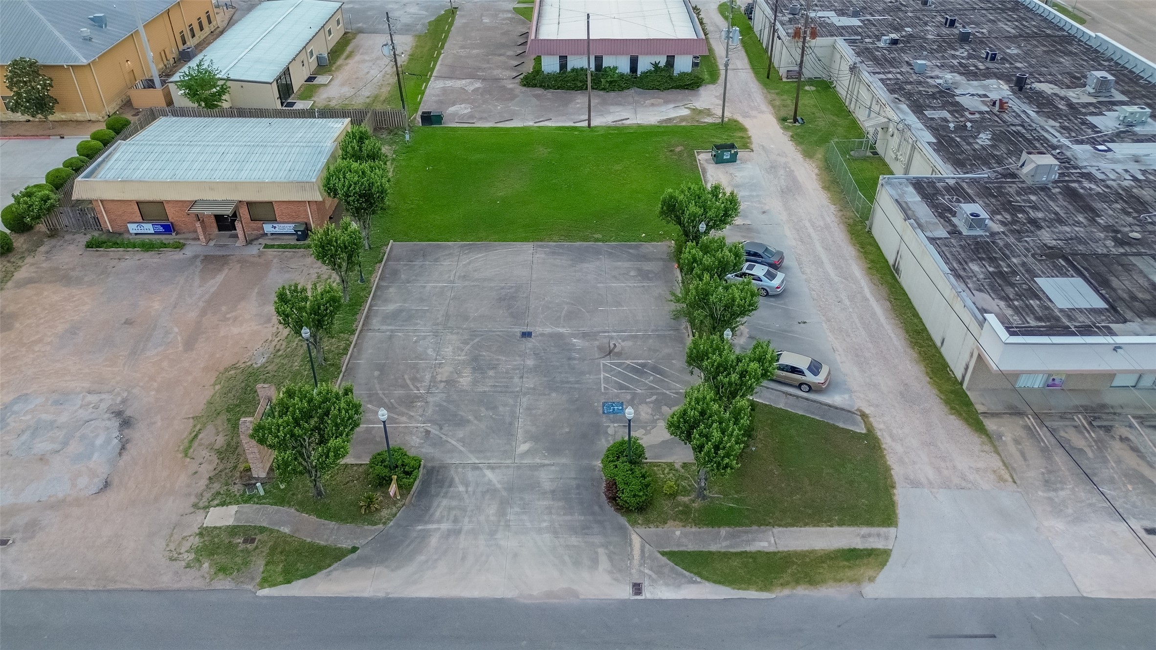 Pearland High School Real Estate Listings Main Image