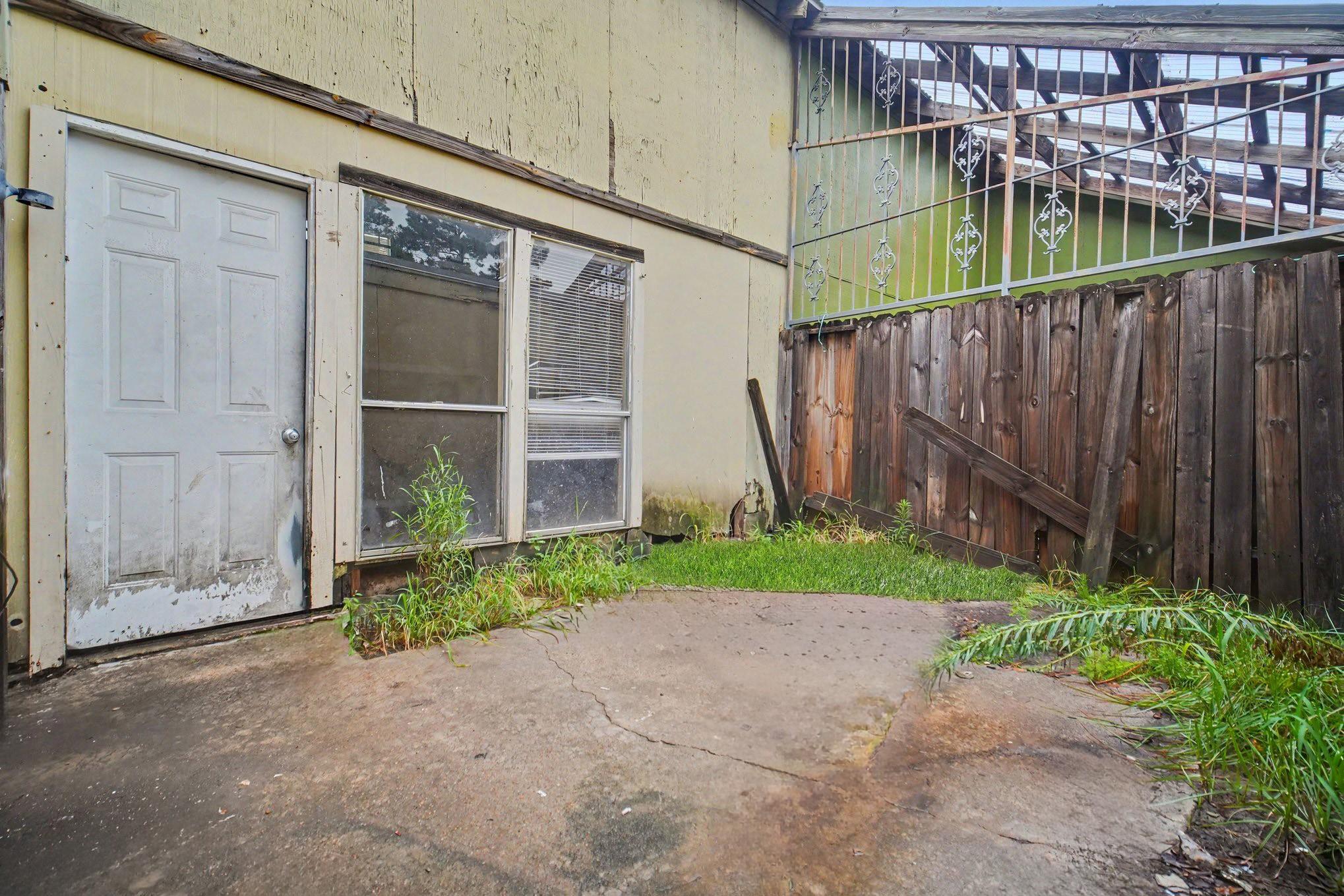5702 Easthampton Drive # C, Houston Tx 77039 Property Photo 29