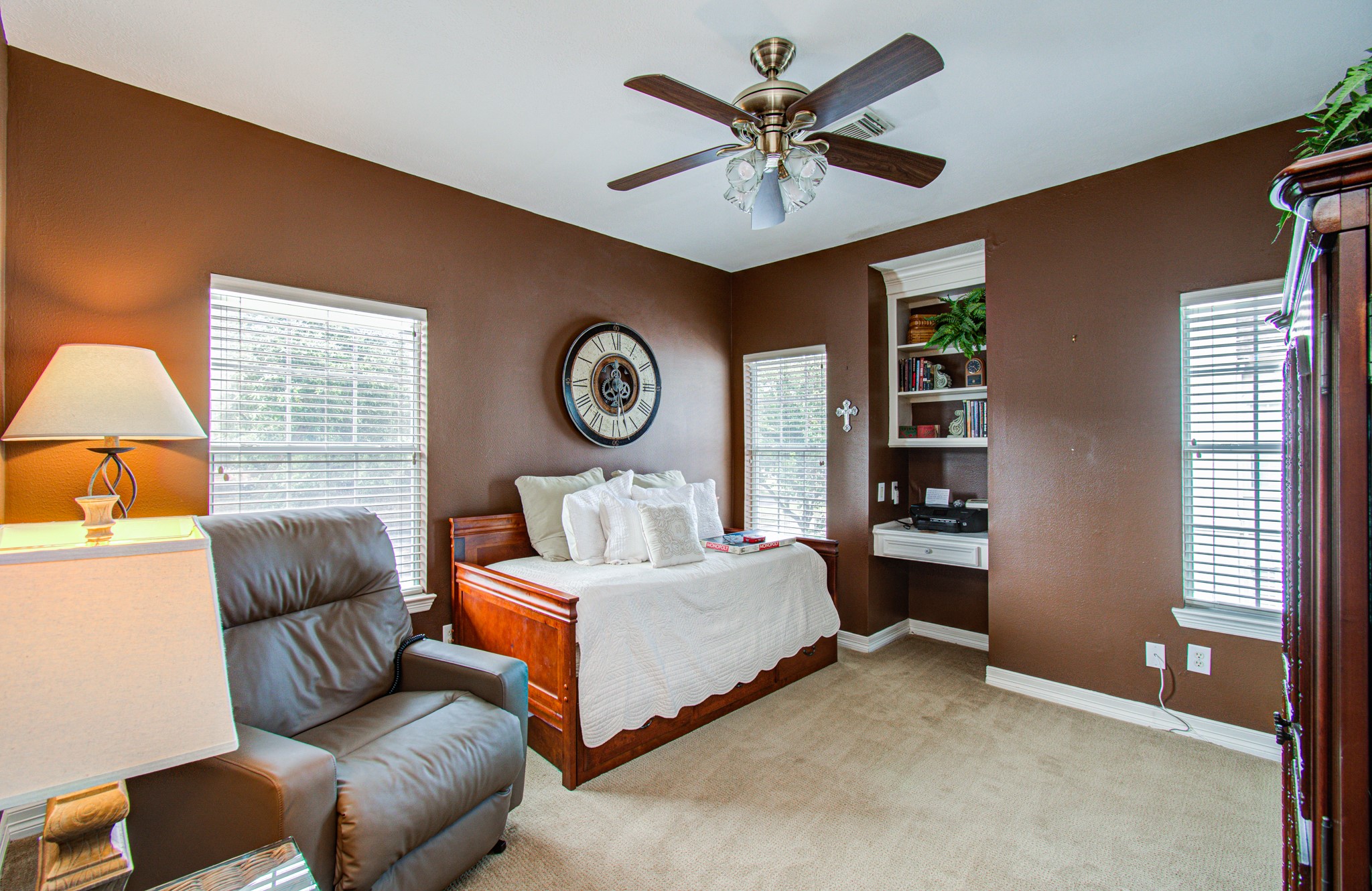 2214 W Holcombe Boulevard Property Photo 35
