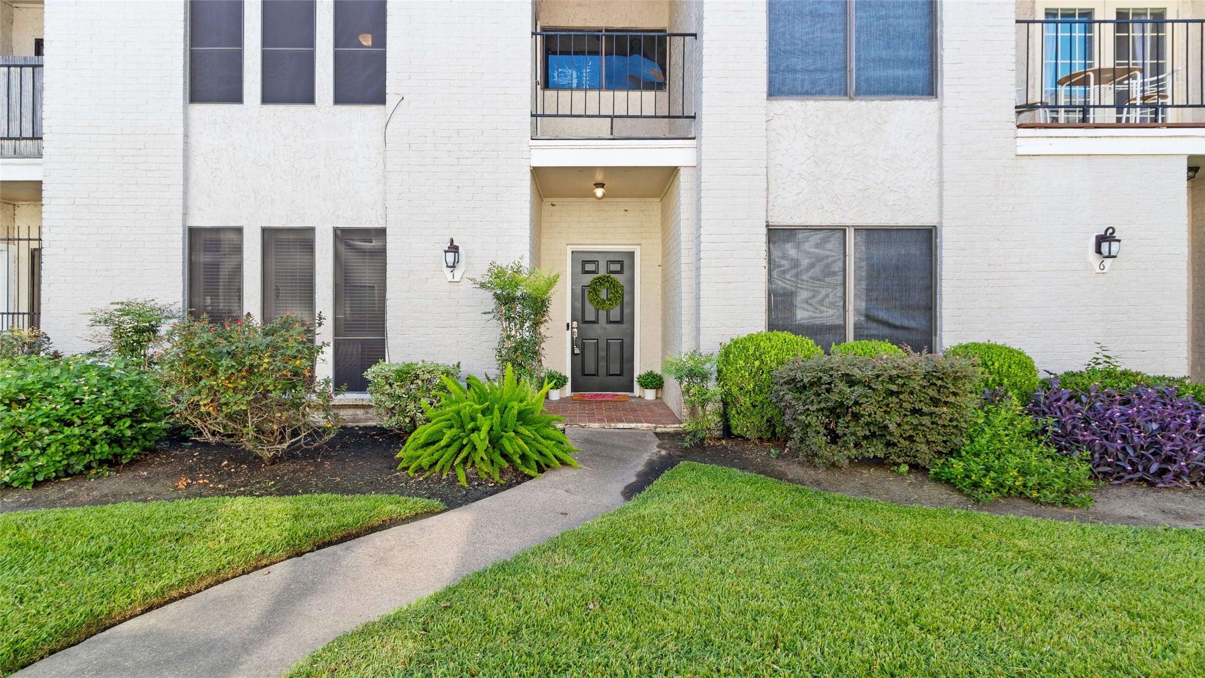 1302 Augusta Drive 7 Property Photo 1